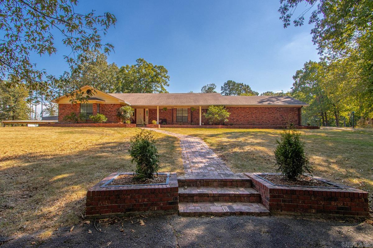 808 Chris Circle Property Photo 1