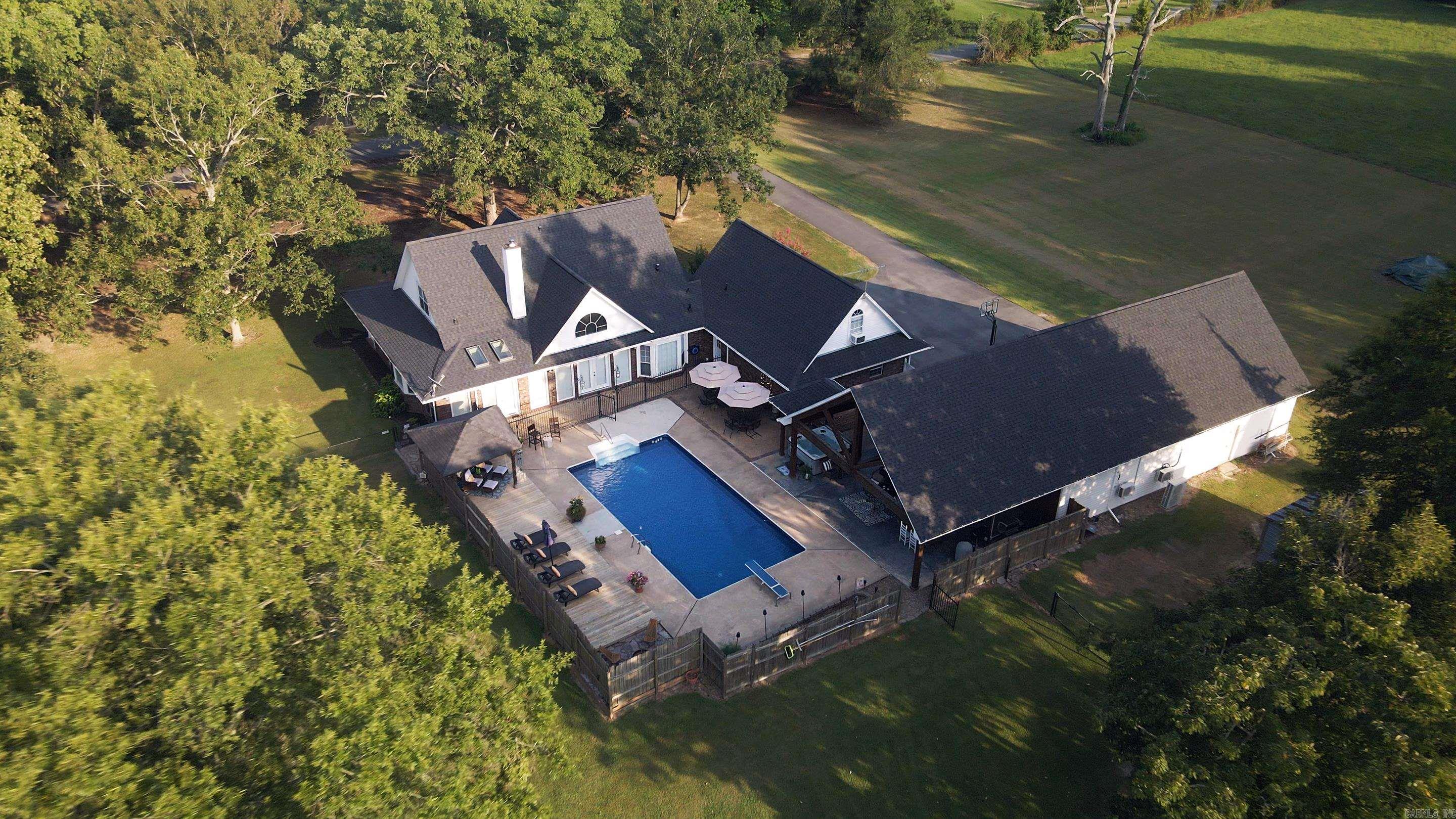 10828 Jacks Road Property Photo 5