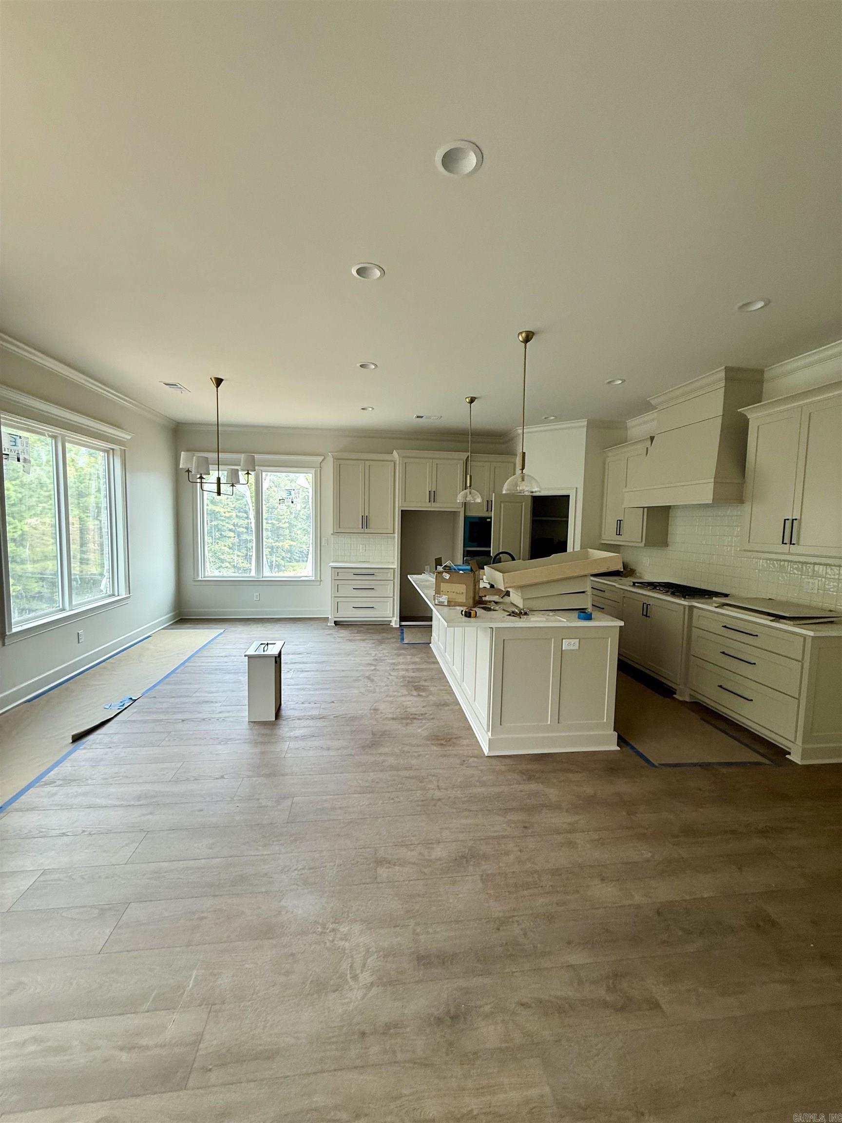 31 Epernay Circle Property Photo 11