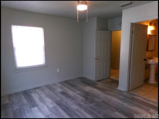 1909 Parker Street Property Photo 16