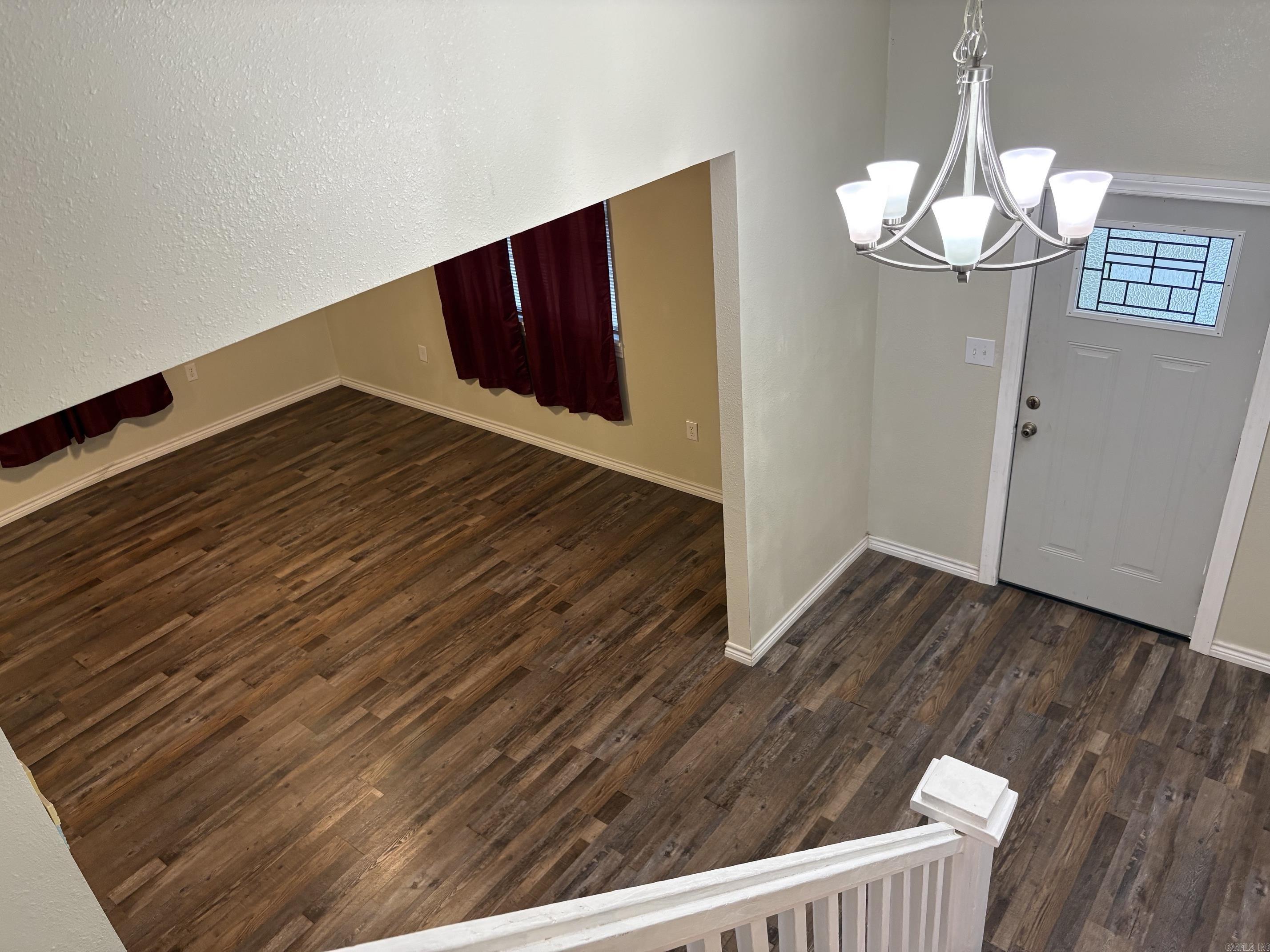 612 W Woodruff Avenue Property Photo 18