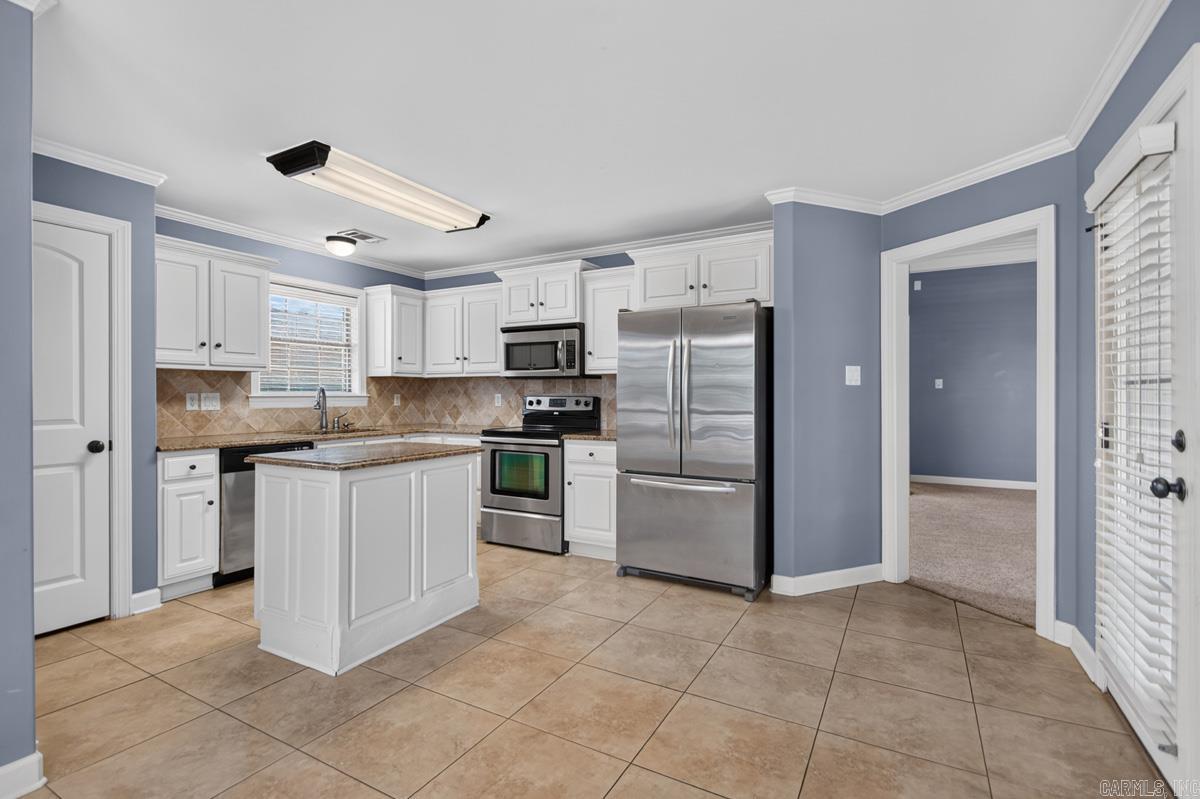 8416 Garnet Cove Property Photo 10