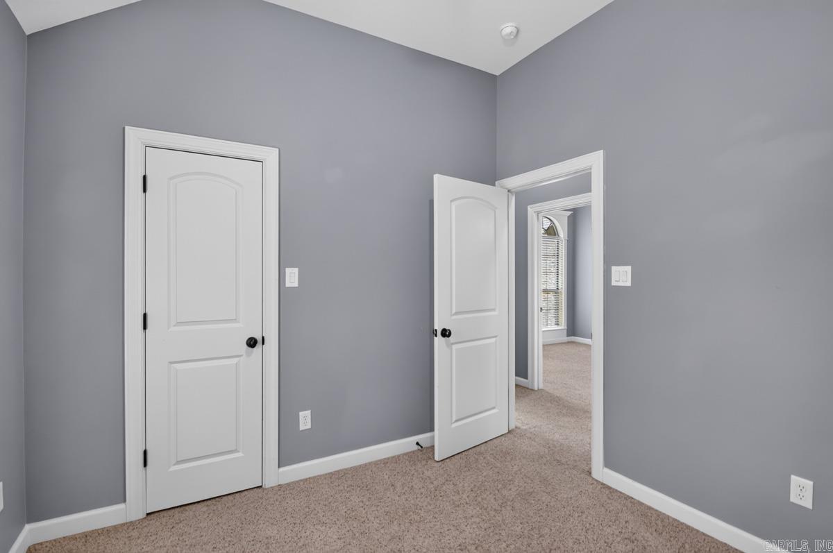 8416 Garnet Cove Property Photo 23