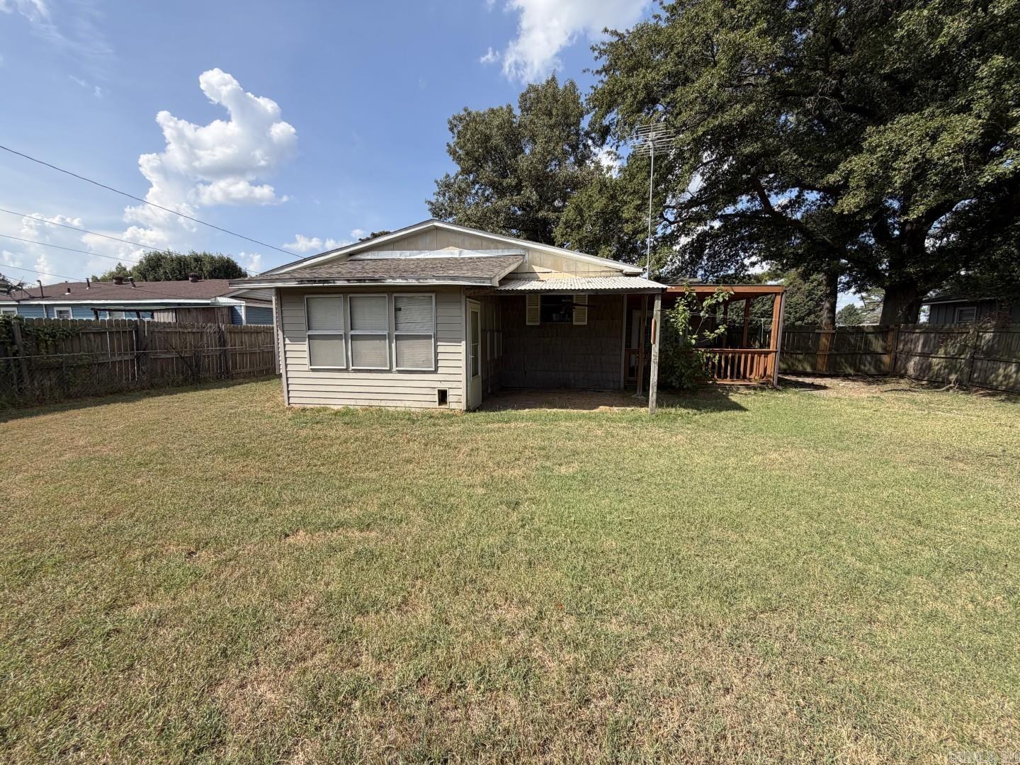 1109 Eastwood Street Property Photo 13