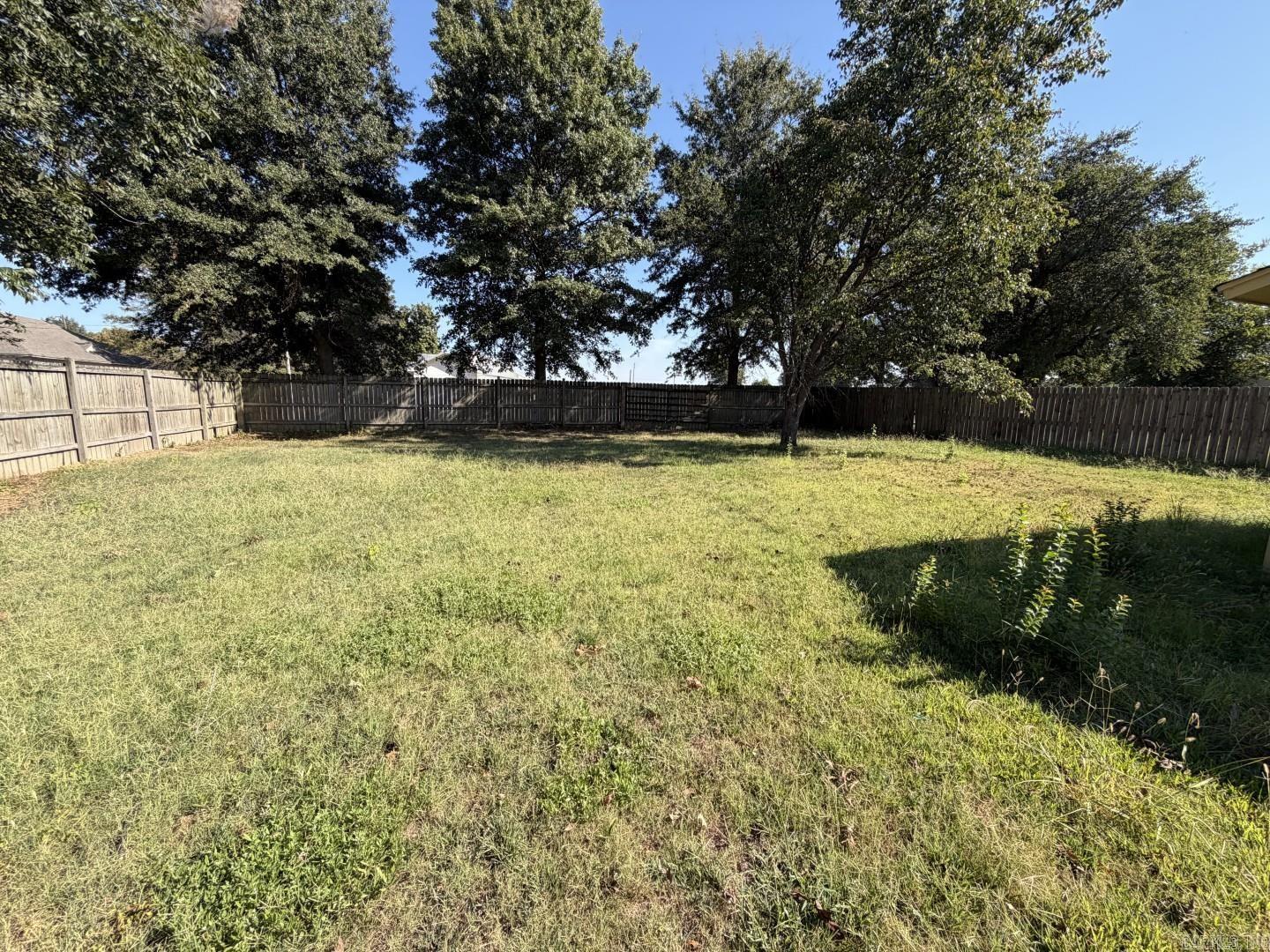 210 Oak Street Property Photo 11