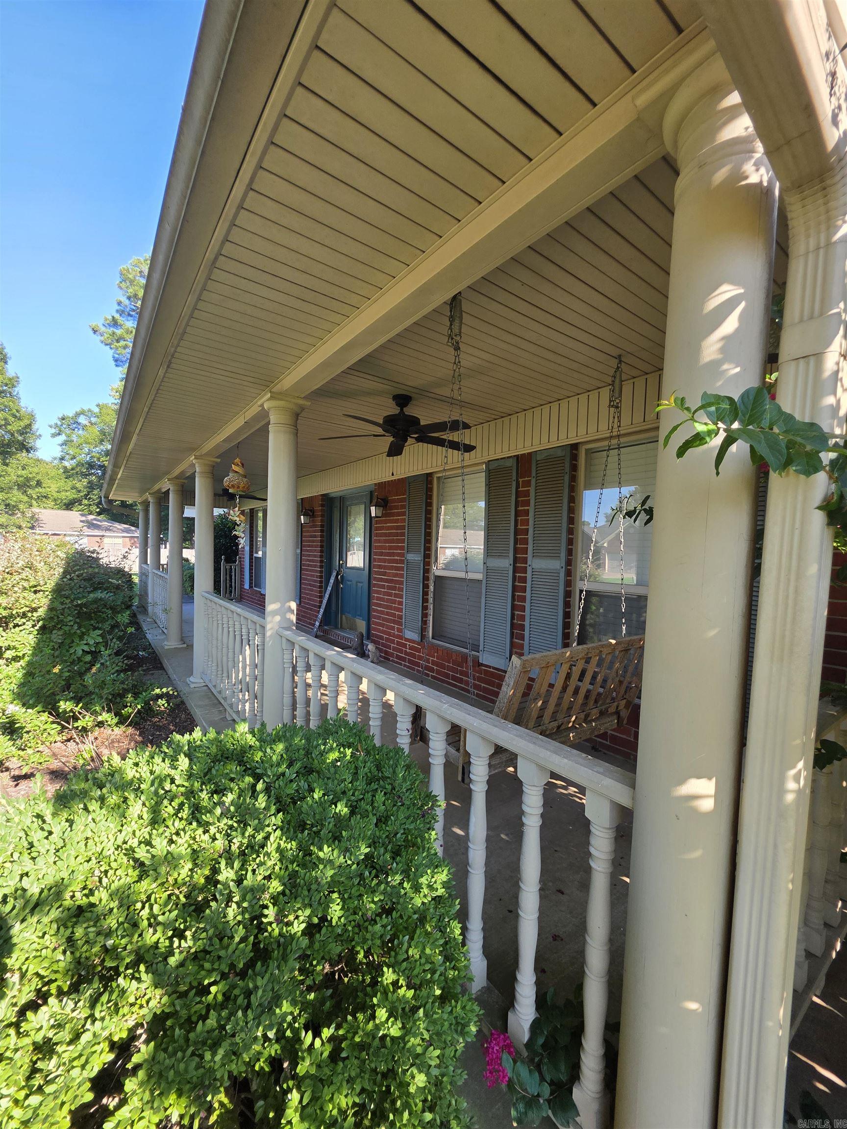1117 Colonial Drive Property Photo 6