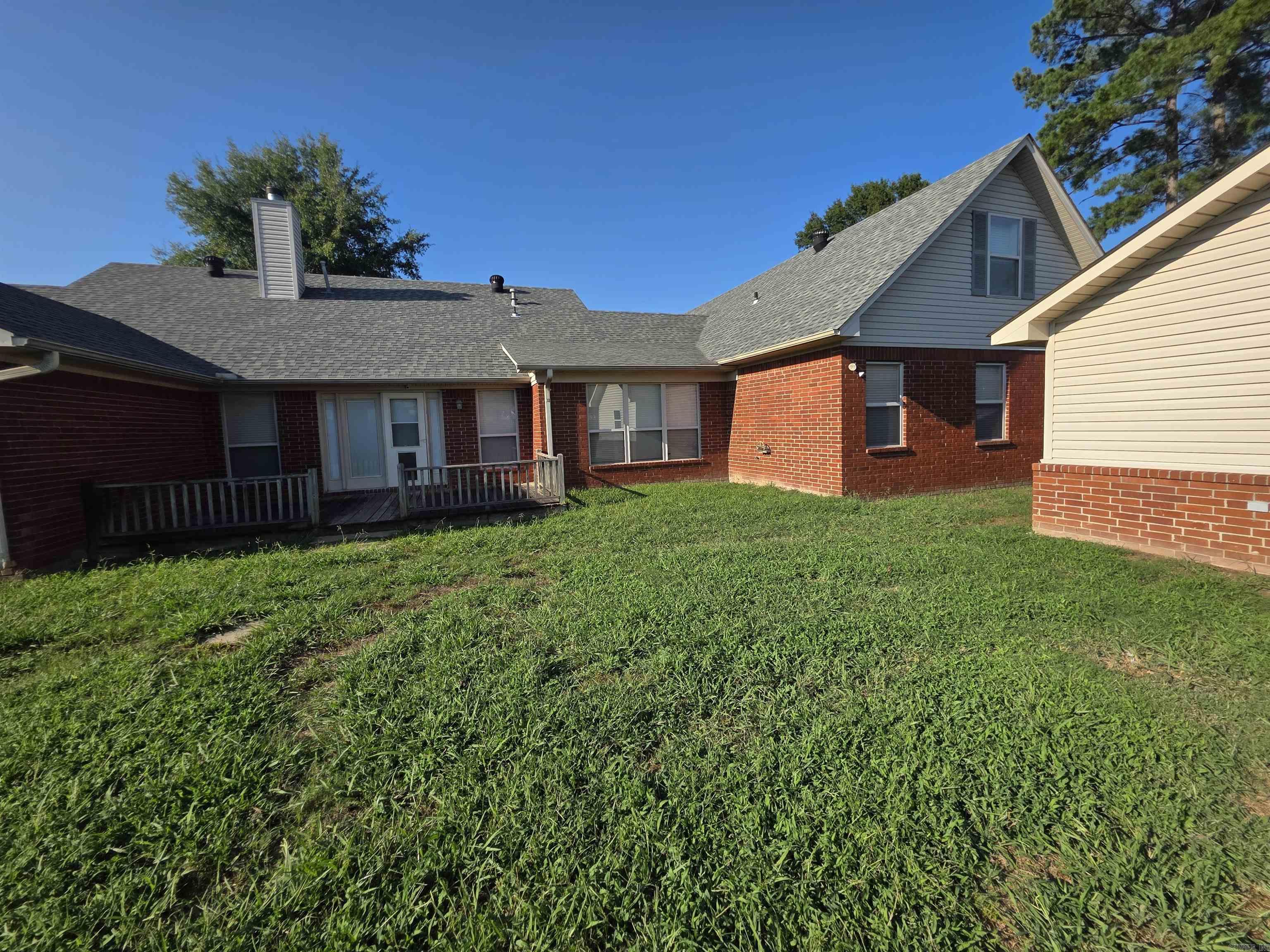 1117 Colonial Drive Property Photo 10