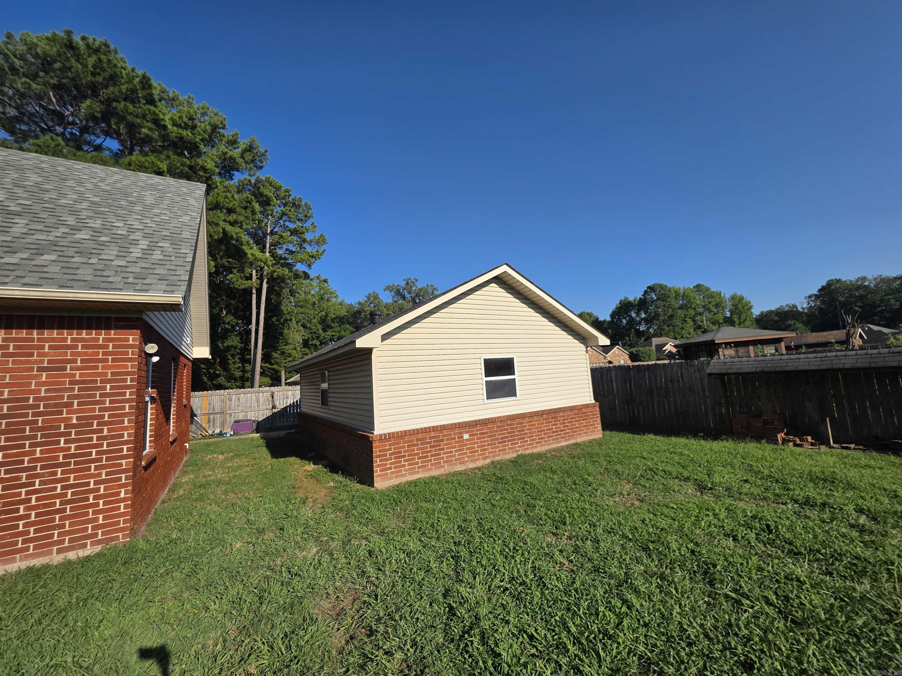 1117 Colonial Drive Property Photo 14