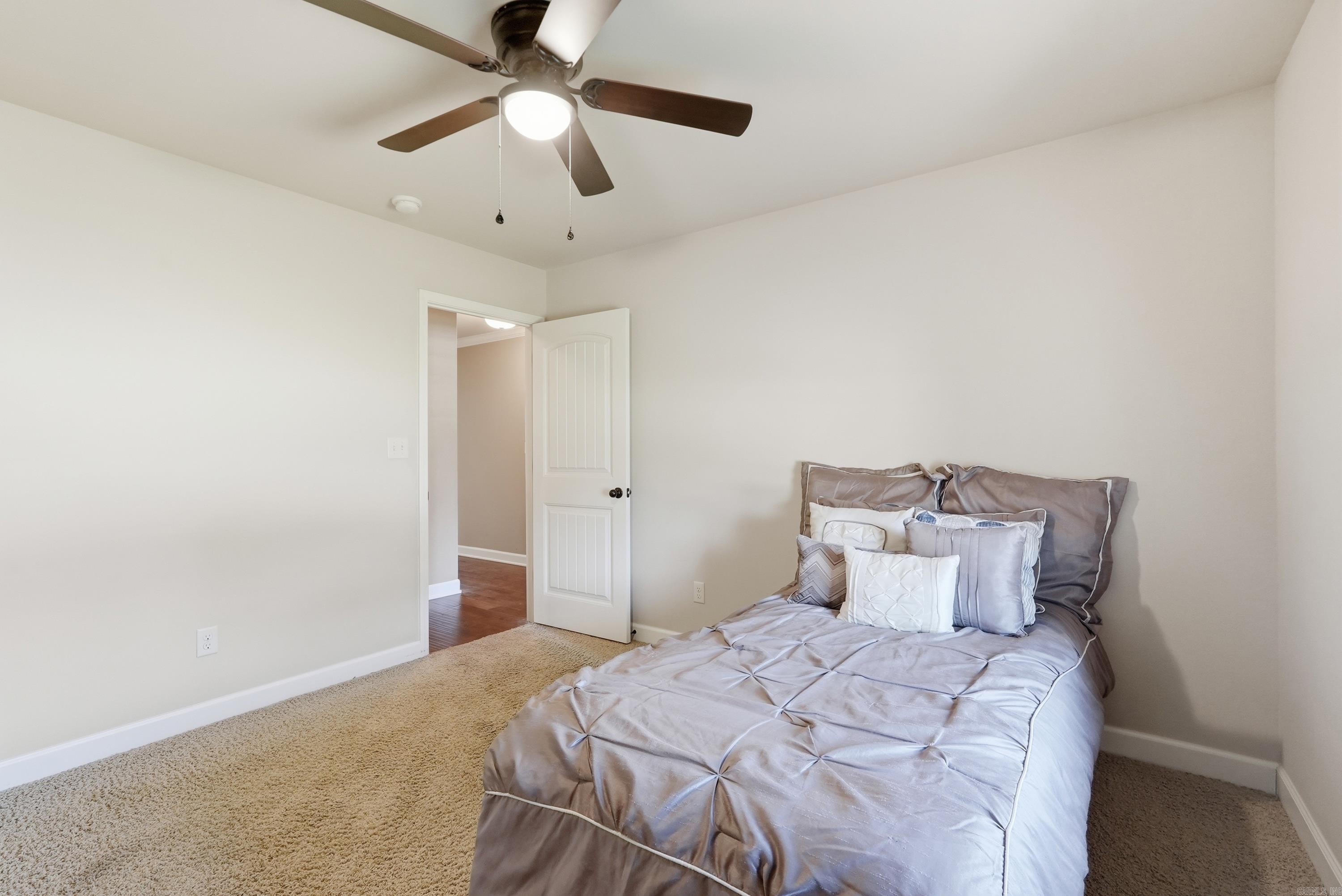 5502 Glenn Cove Property Photo 26