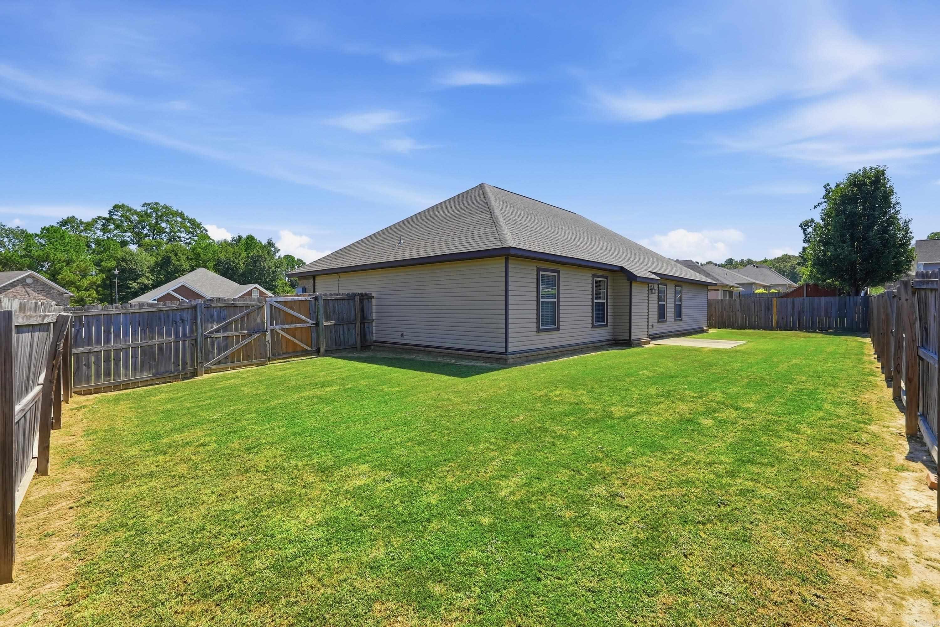 5502 Glenn Cove Property Photo 28