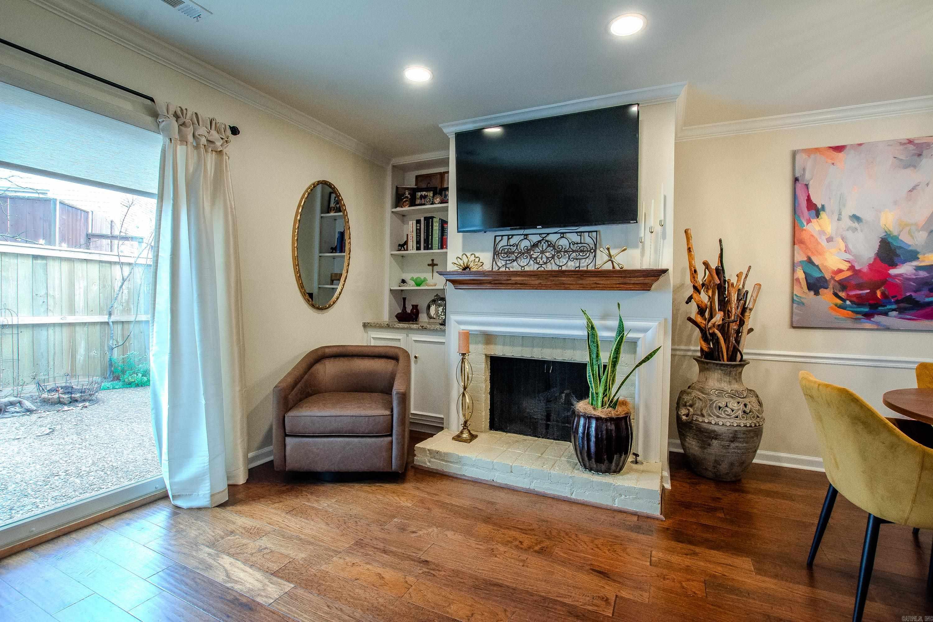 8 Kingsbridge Way Apt 8 Property Photo 16