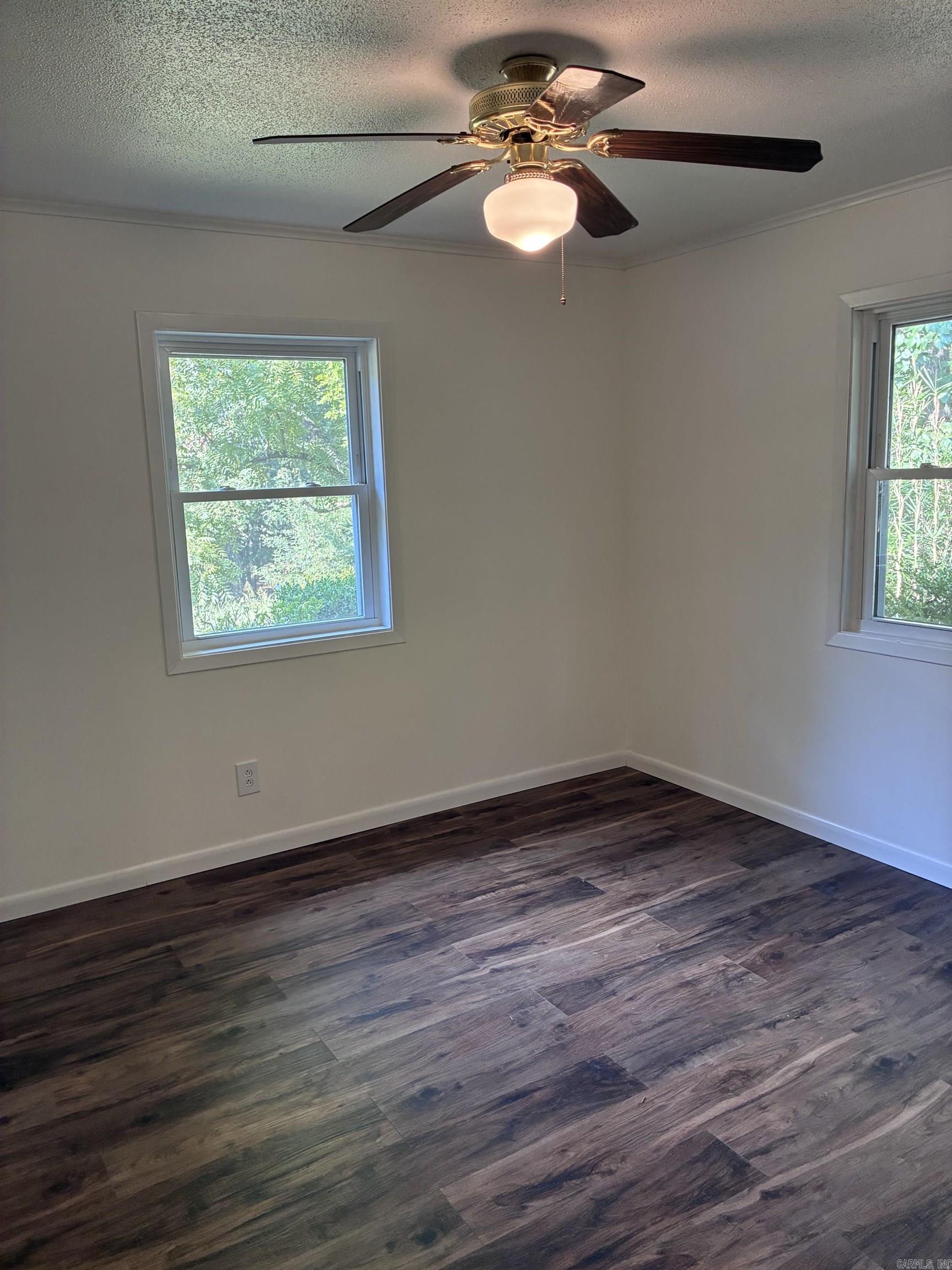 1807 H.f. Henson Drive Property Photo 8