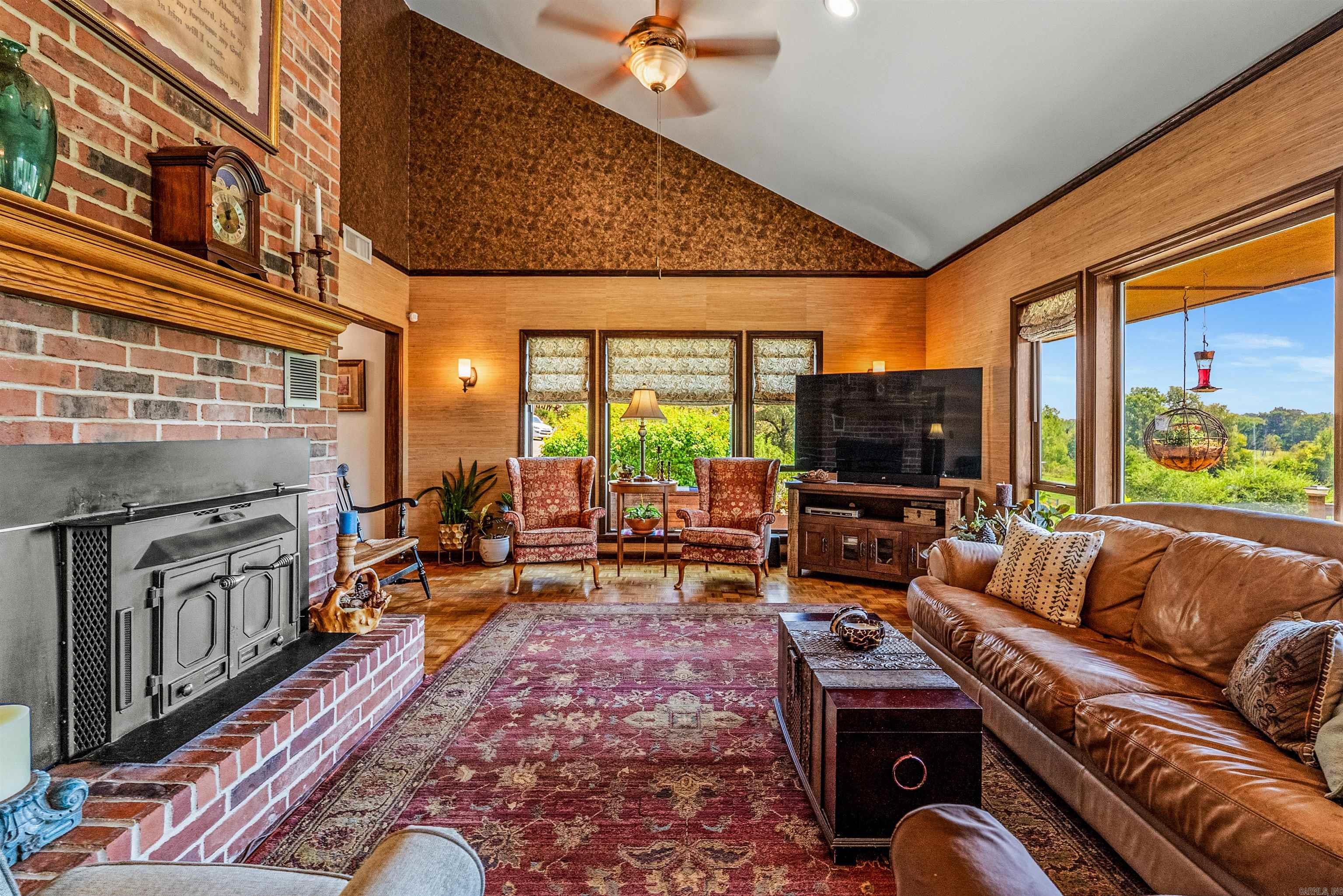 5177 Donnell Ridge Road Property Photo 13