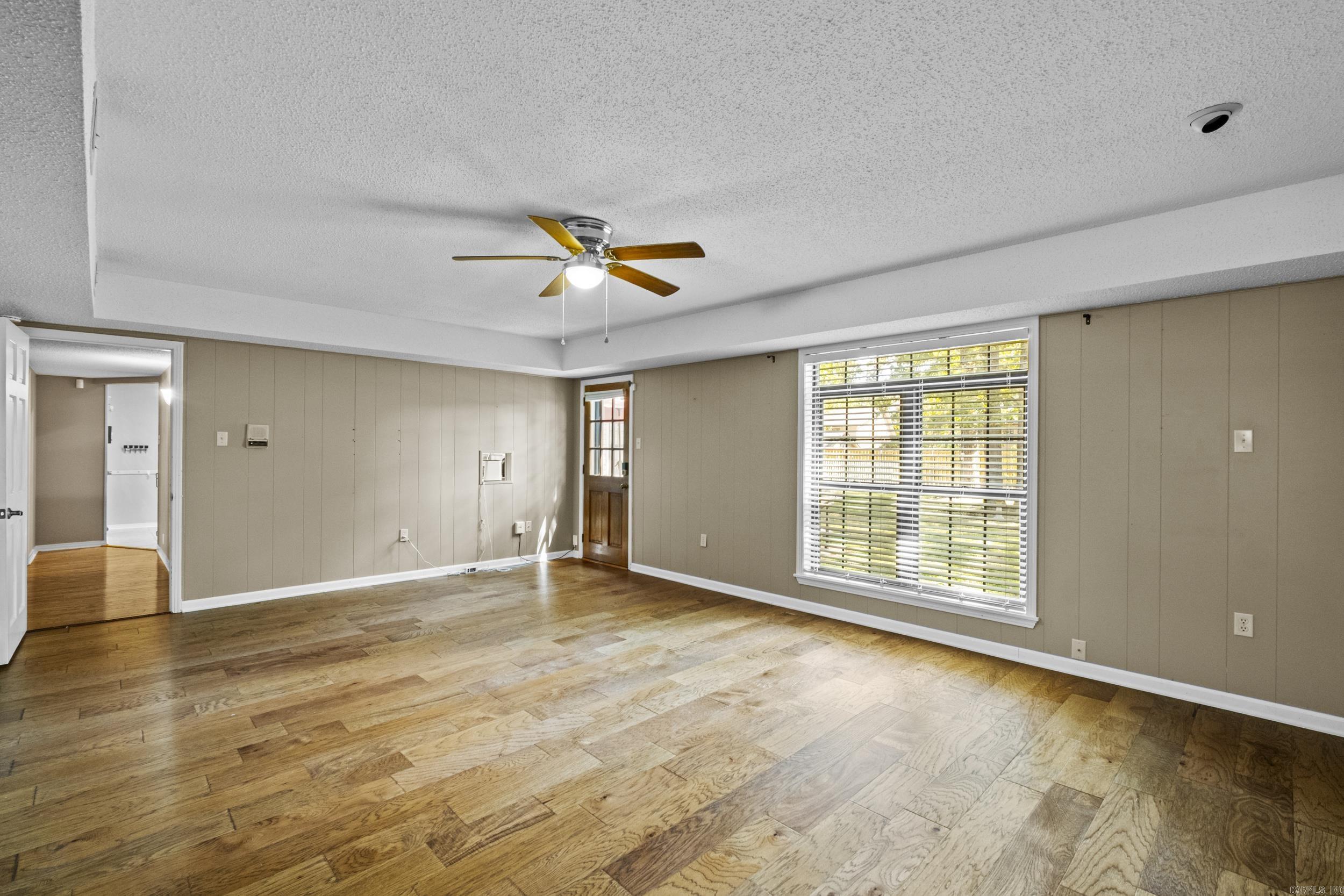 5908 Eagle Creek Road Property Photo 9