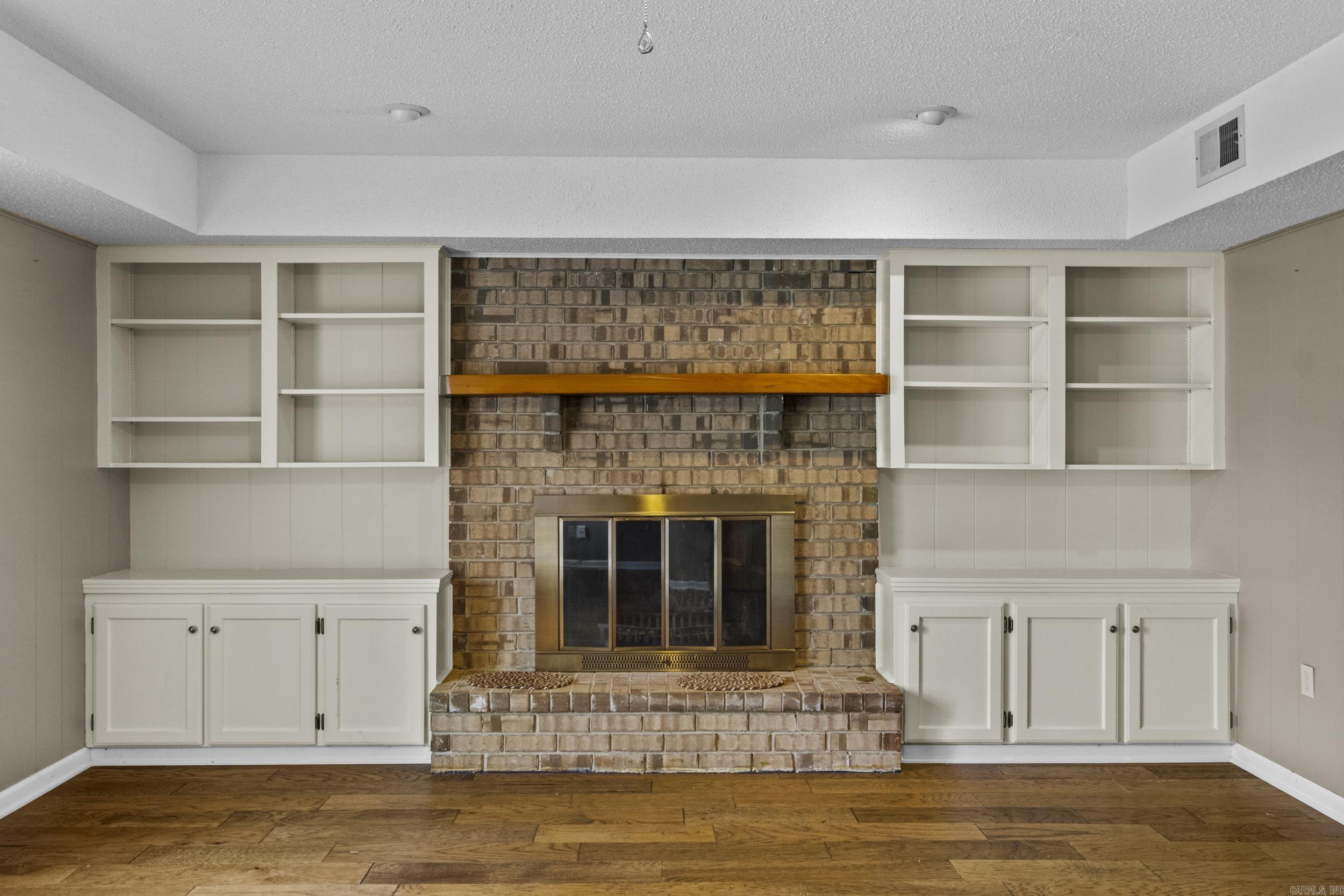 5908 Eagle Creek Road Property Photo 13