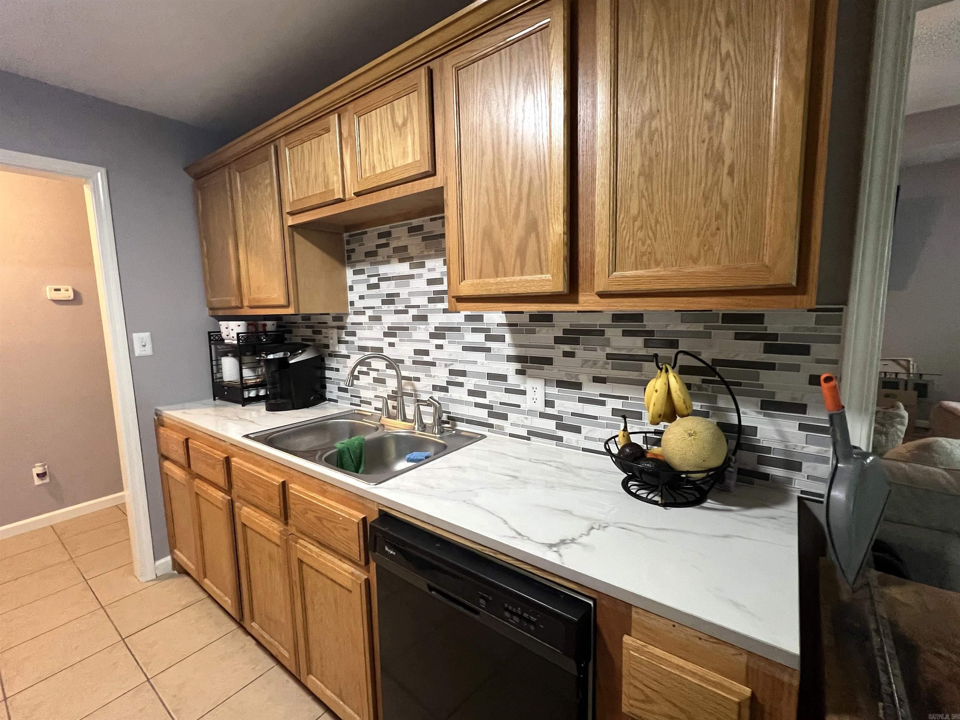 368 Meadow Creek Drive Property Photo 4