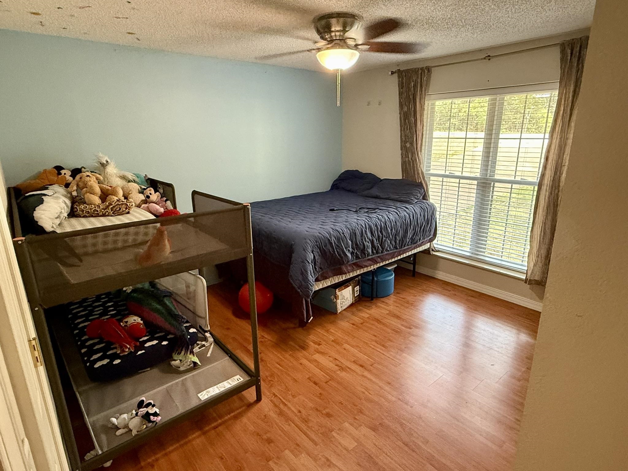 107 E Church St Property Photo 8