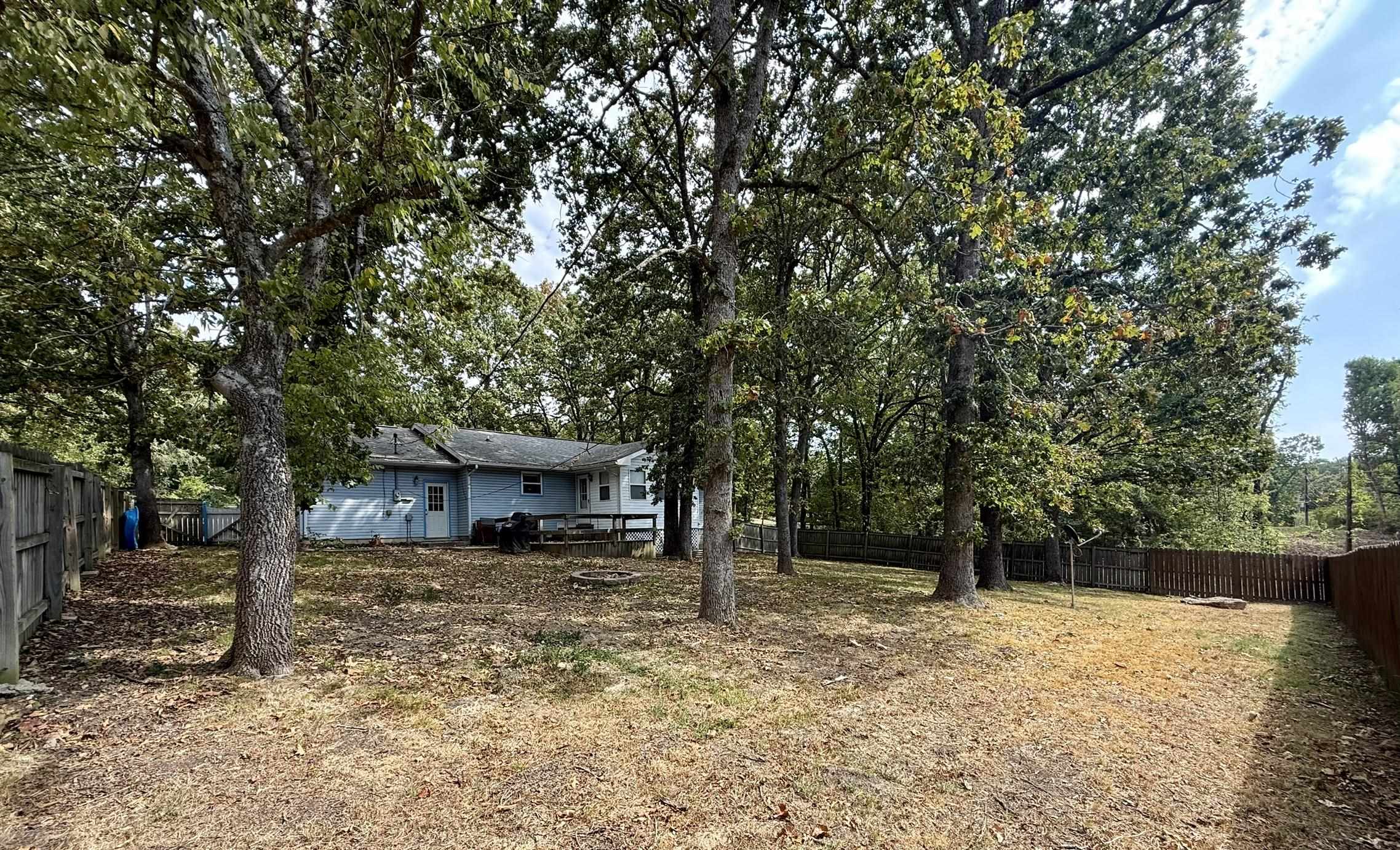107 E Church St Property Photo 19