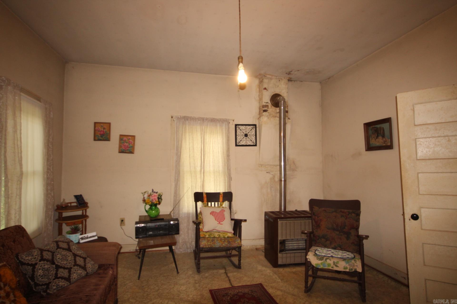 Billstown Road Property Photo 11