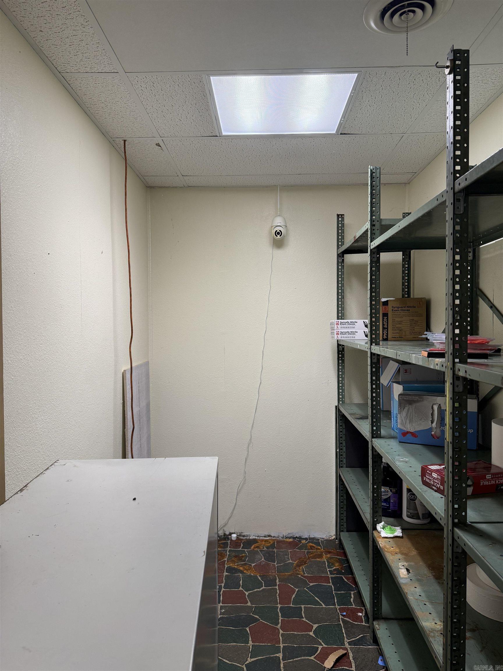 10118 Colonel Glenn Road Property Photo 11