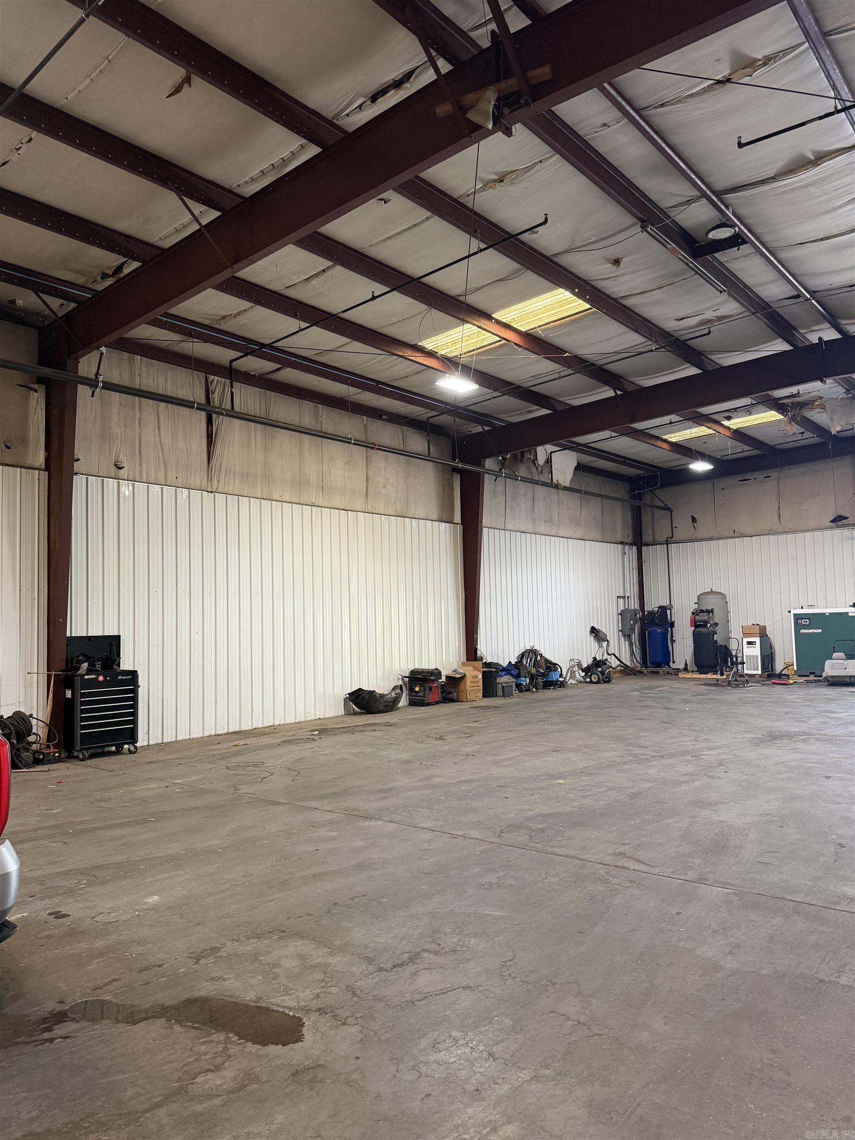 10118 Colonel Glenn Road Property Photo 16