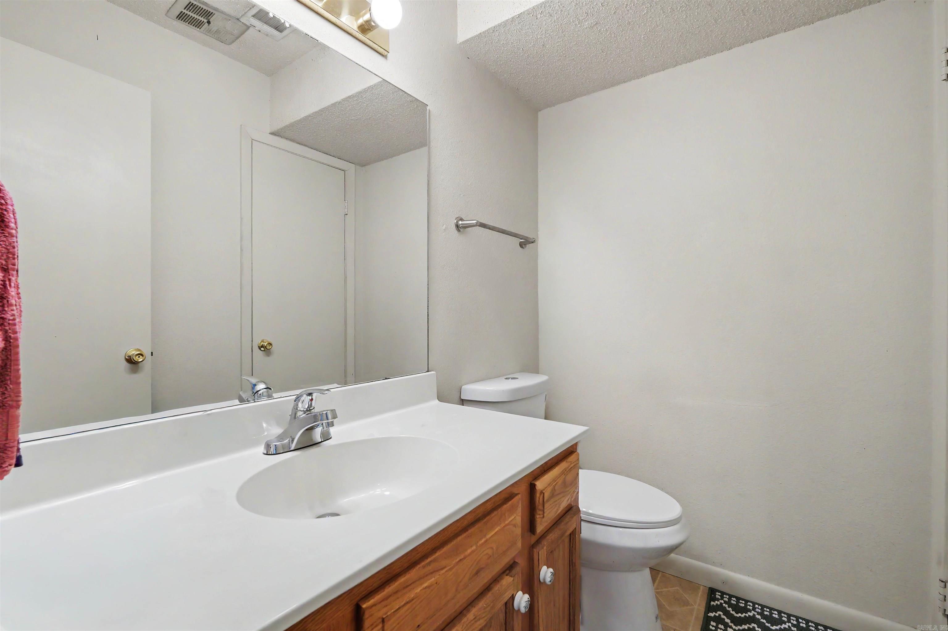 320 Nebling Road Property Photo 9