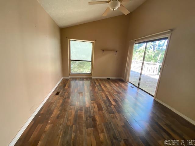 102 Dunn Hollow Drive Property Photo 13