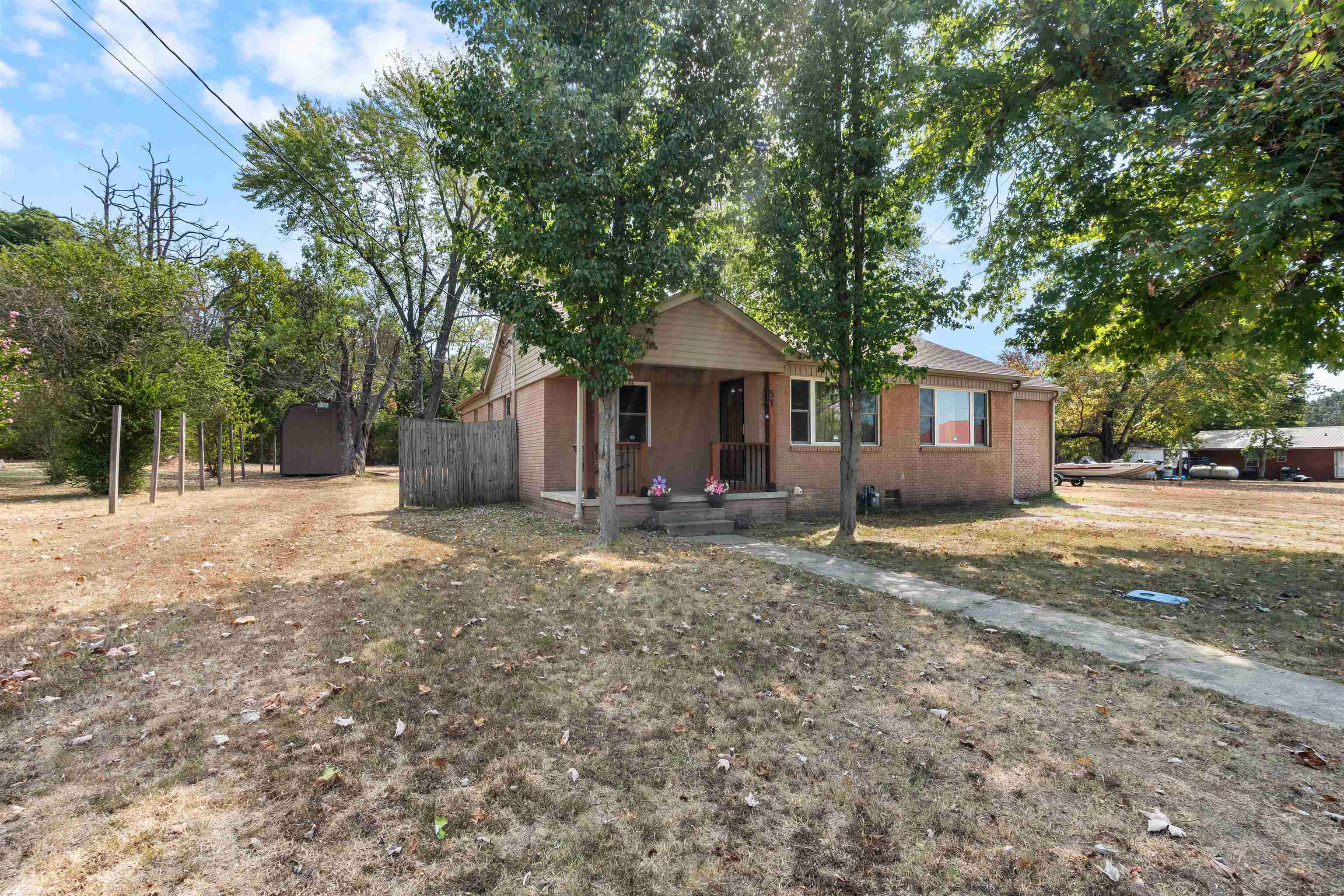 51 Pine Street Property Photo 2