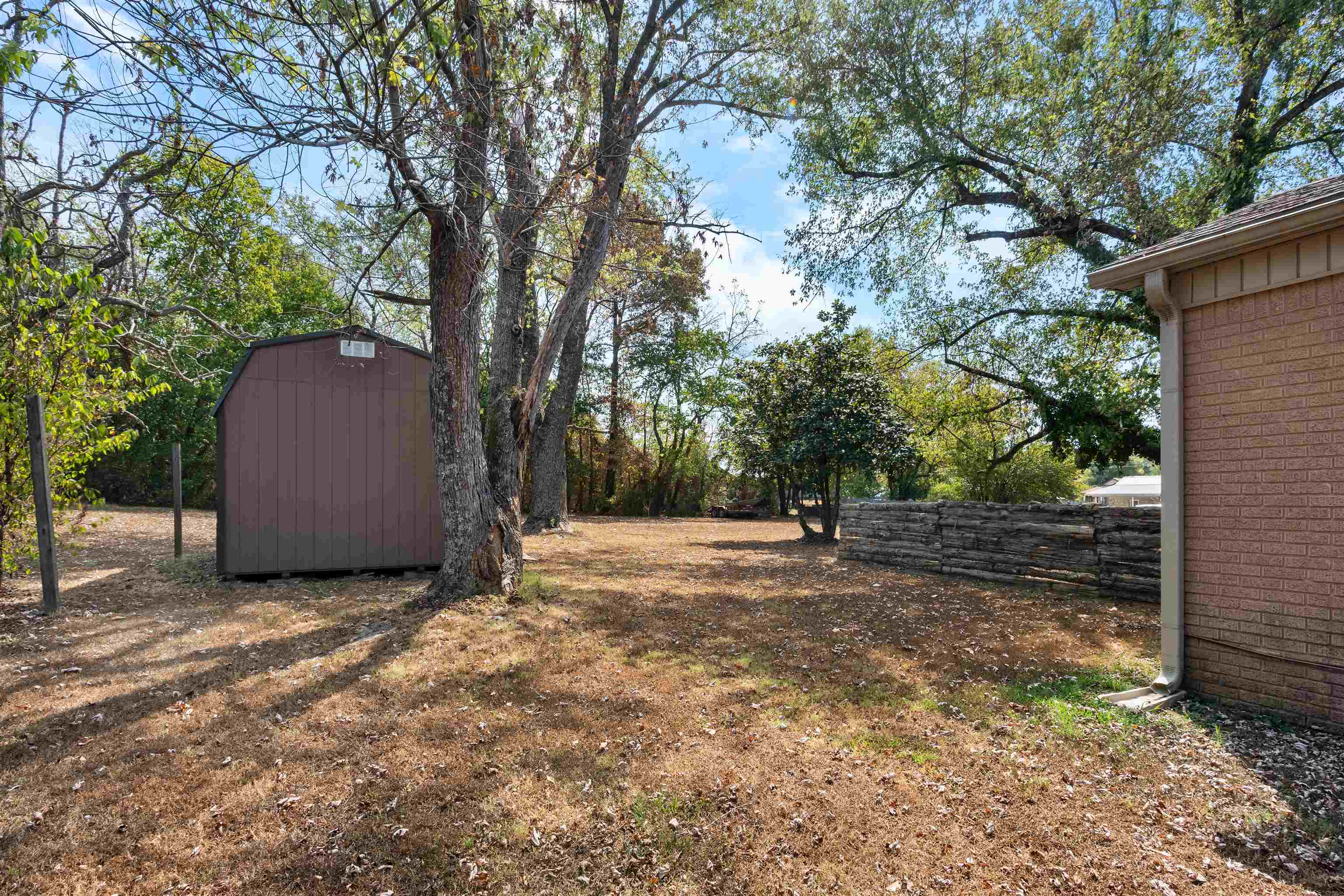 51 Pine Street Property Photo 20
