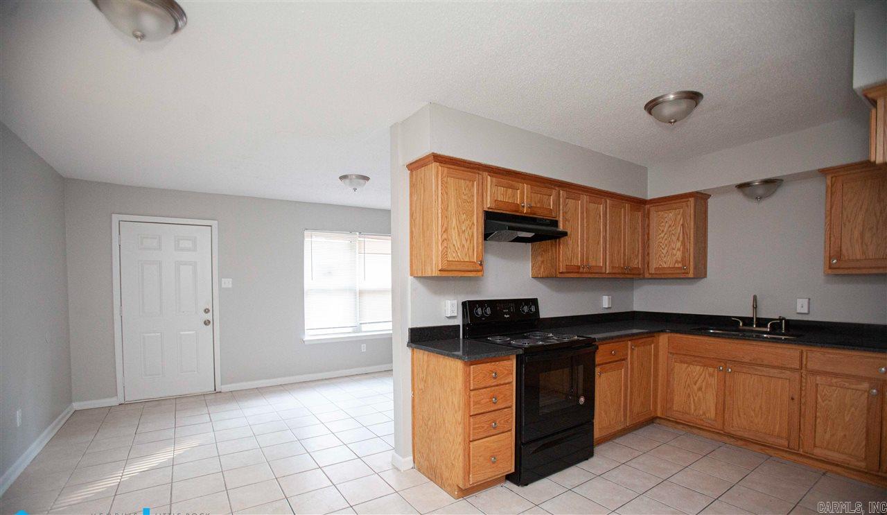 8900 Tanya Drive B Property Photo 3