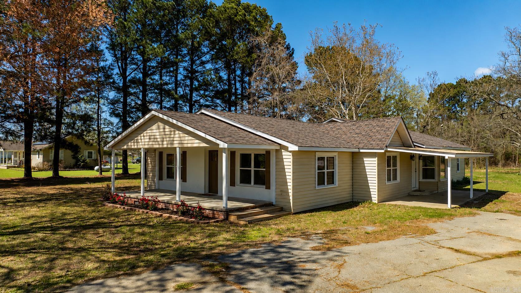 26036964 Property Photo 2