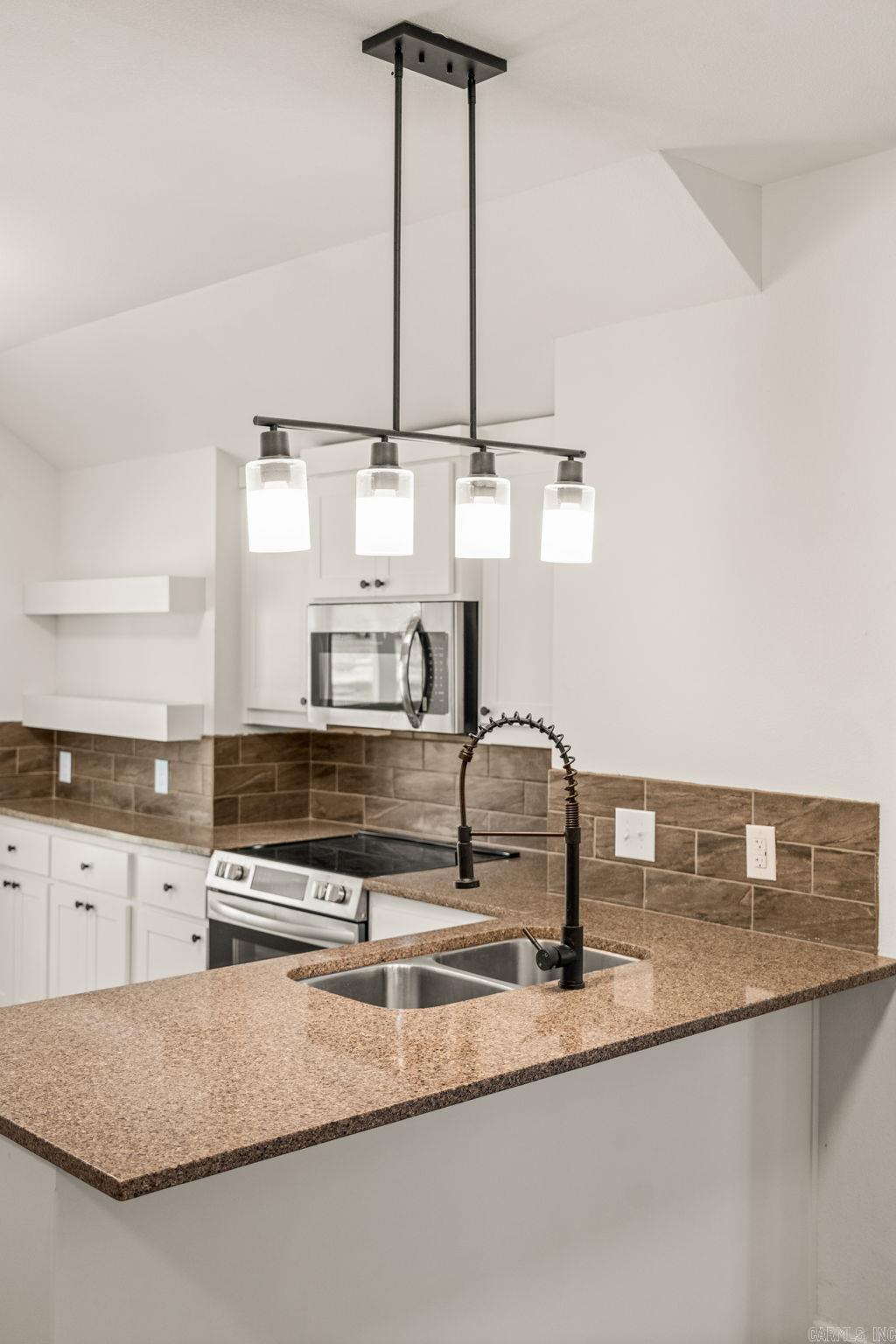 26036964 Property Photo 16