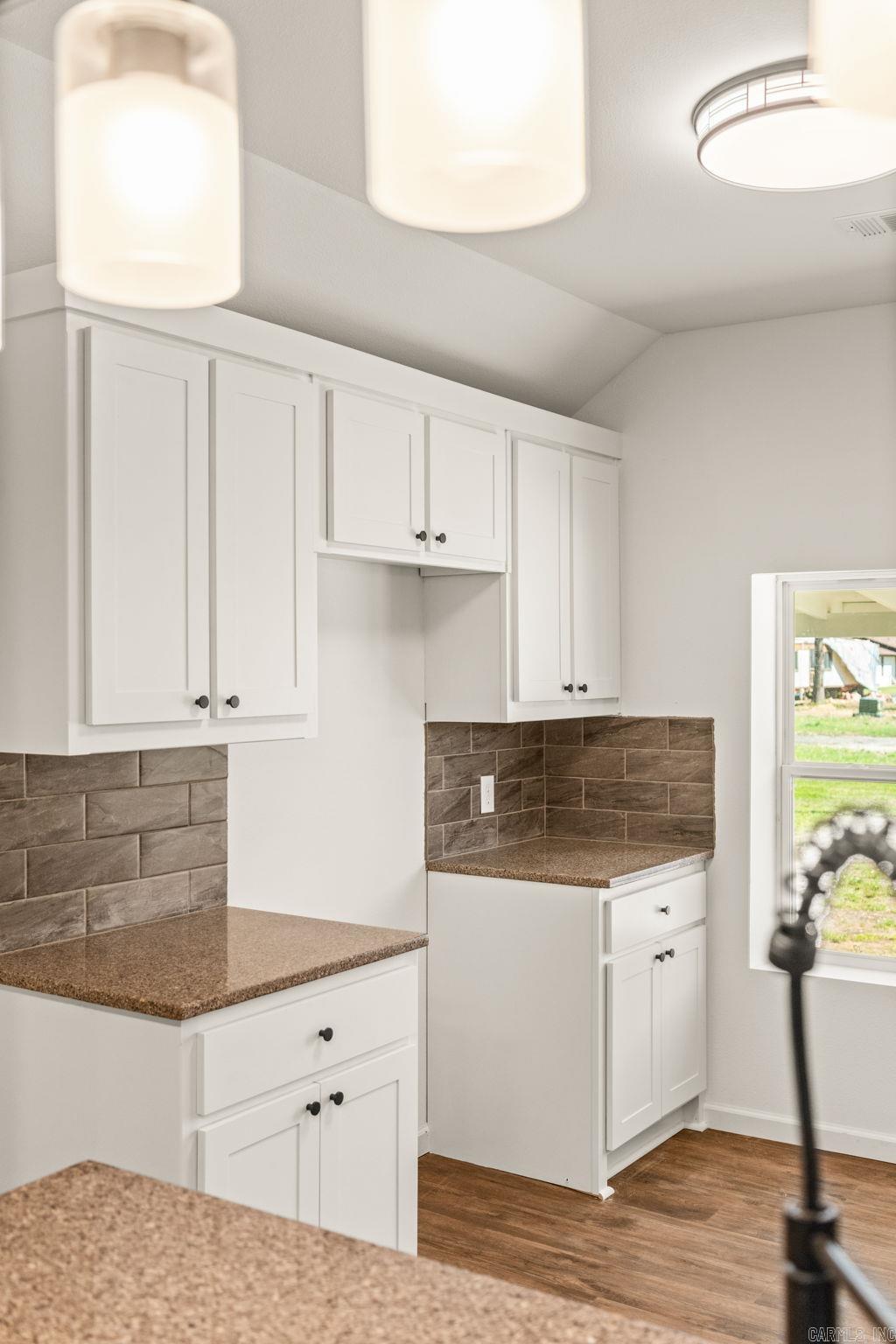 26036964 Property Photo 24