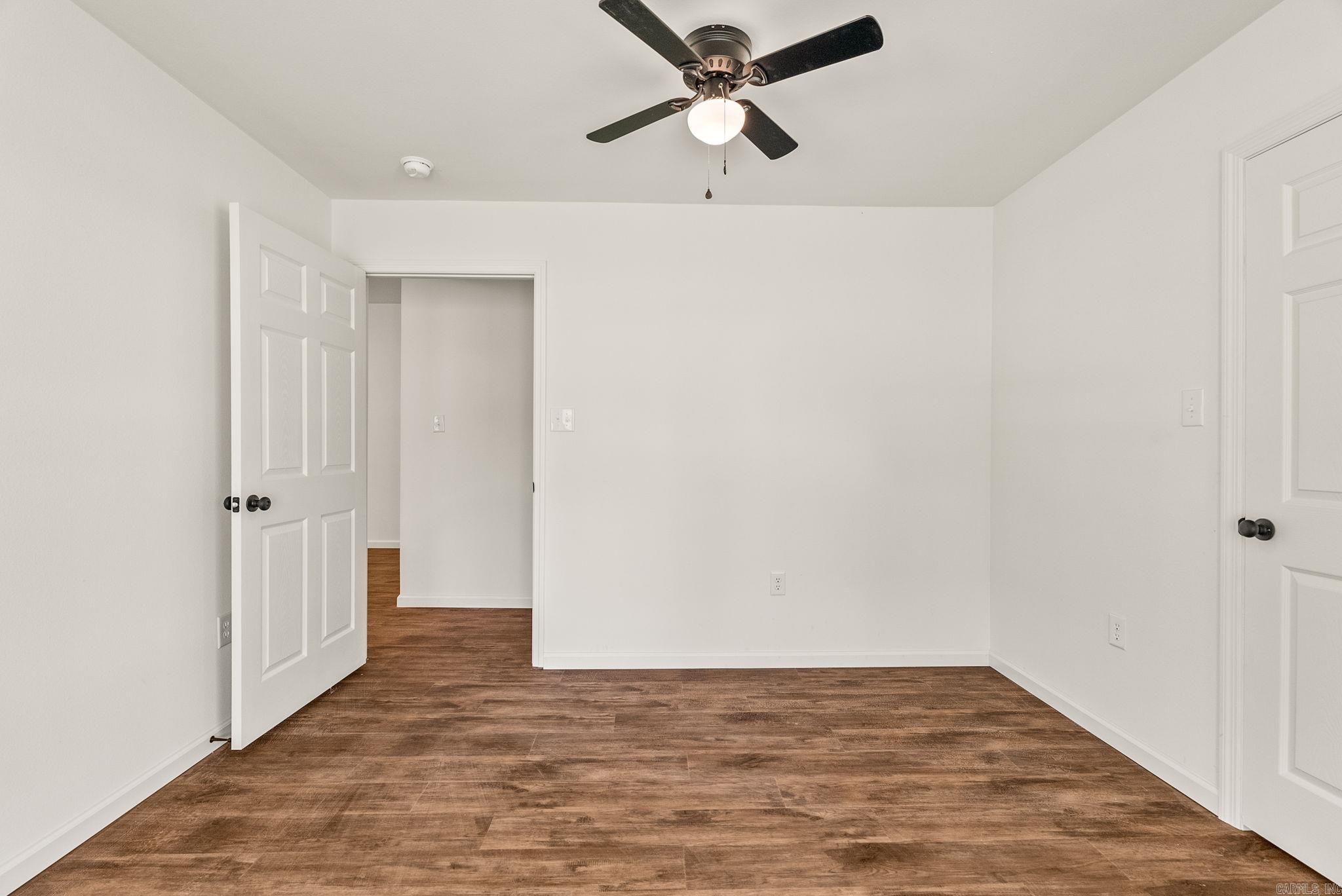26036964 Property Photo 31