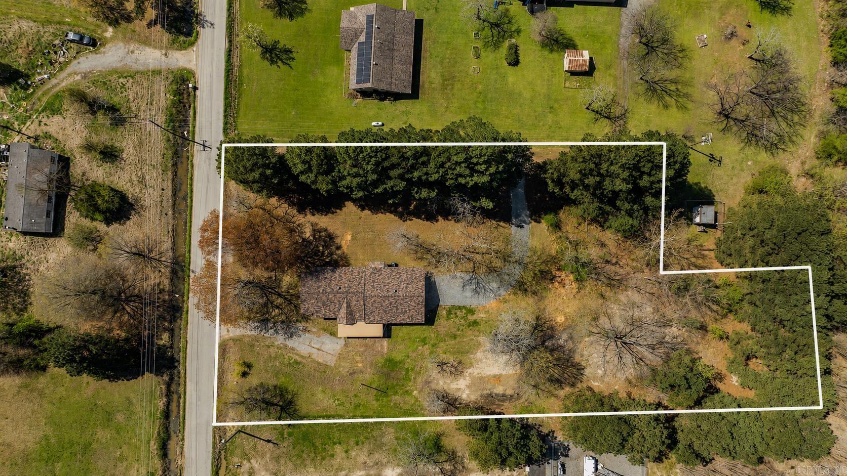 26036964 Property Photo 41