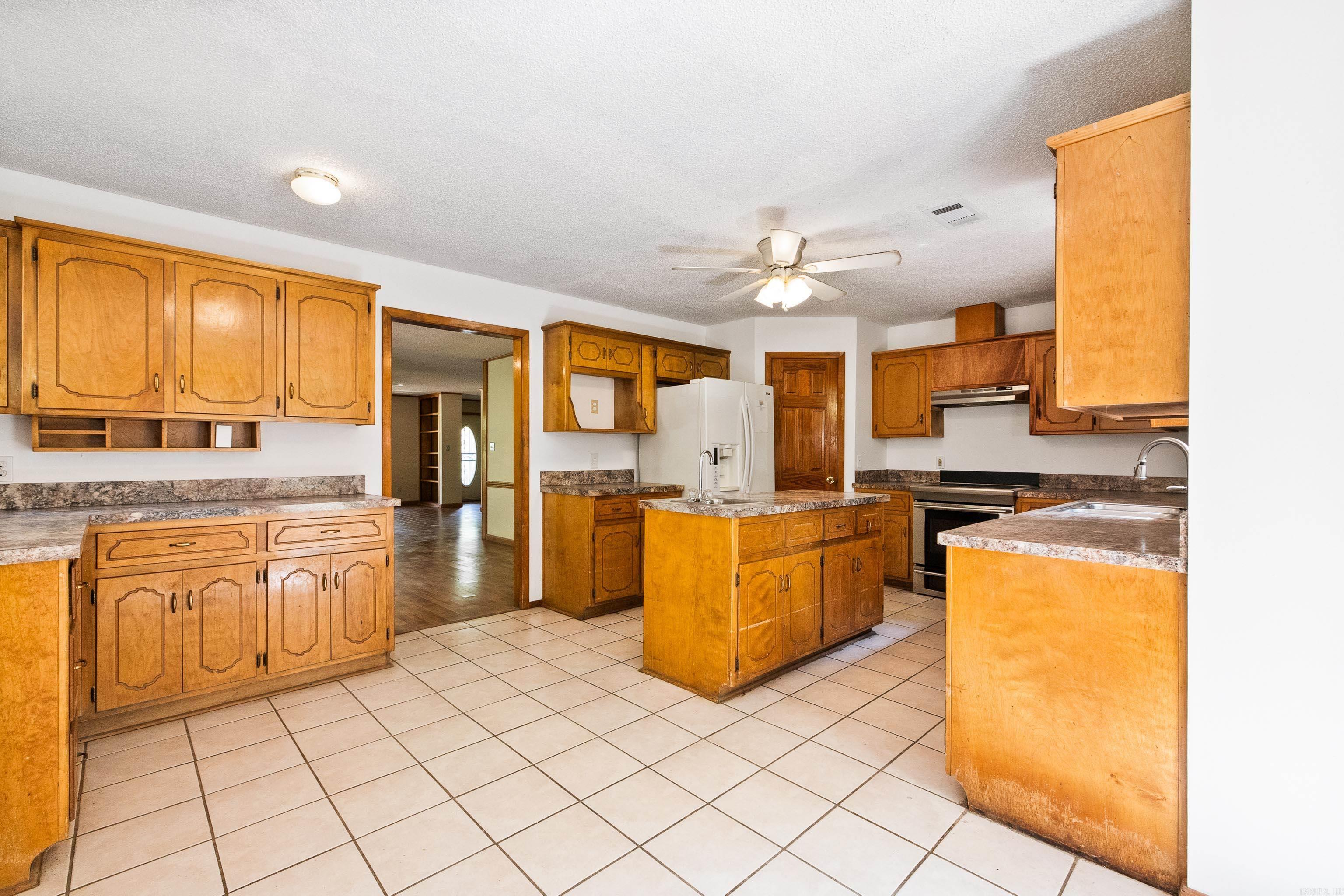 4999 Brooke Cove Property Photo 14