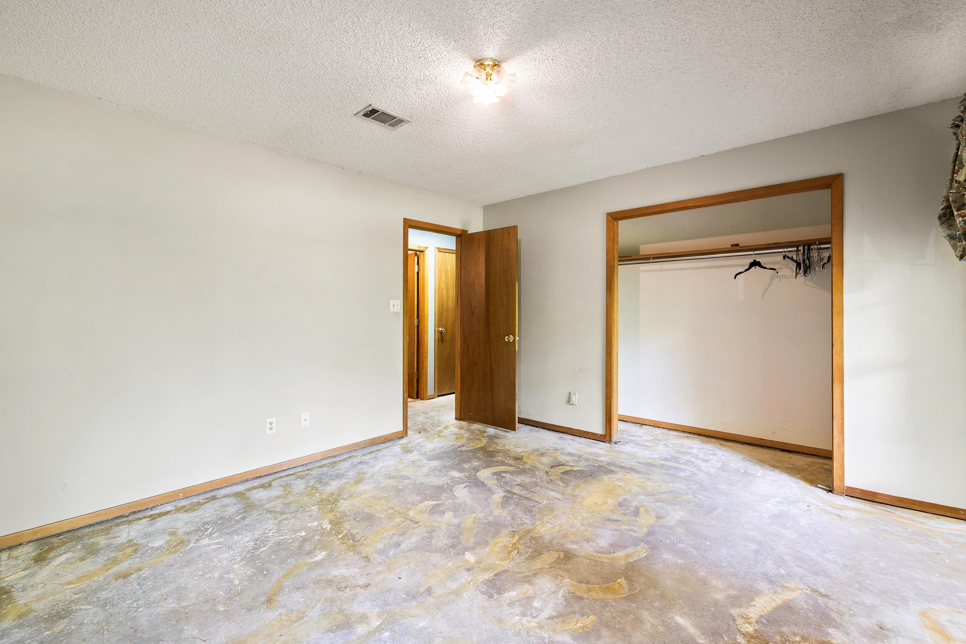 4999 Brooke Cove Property Photo 33