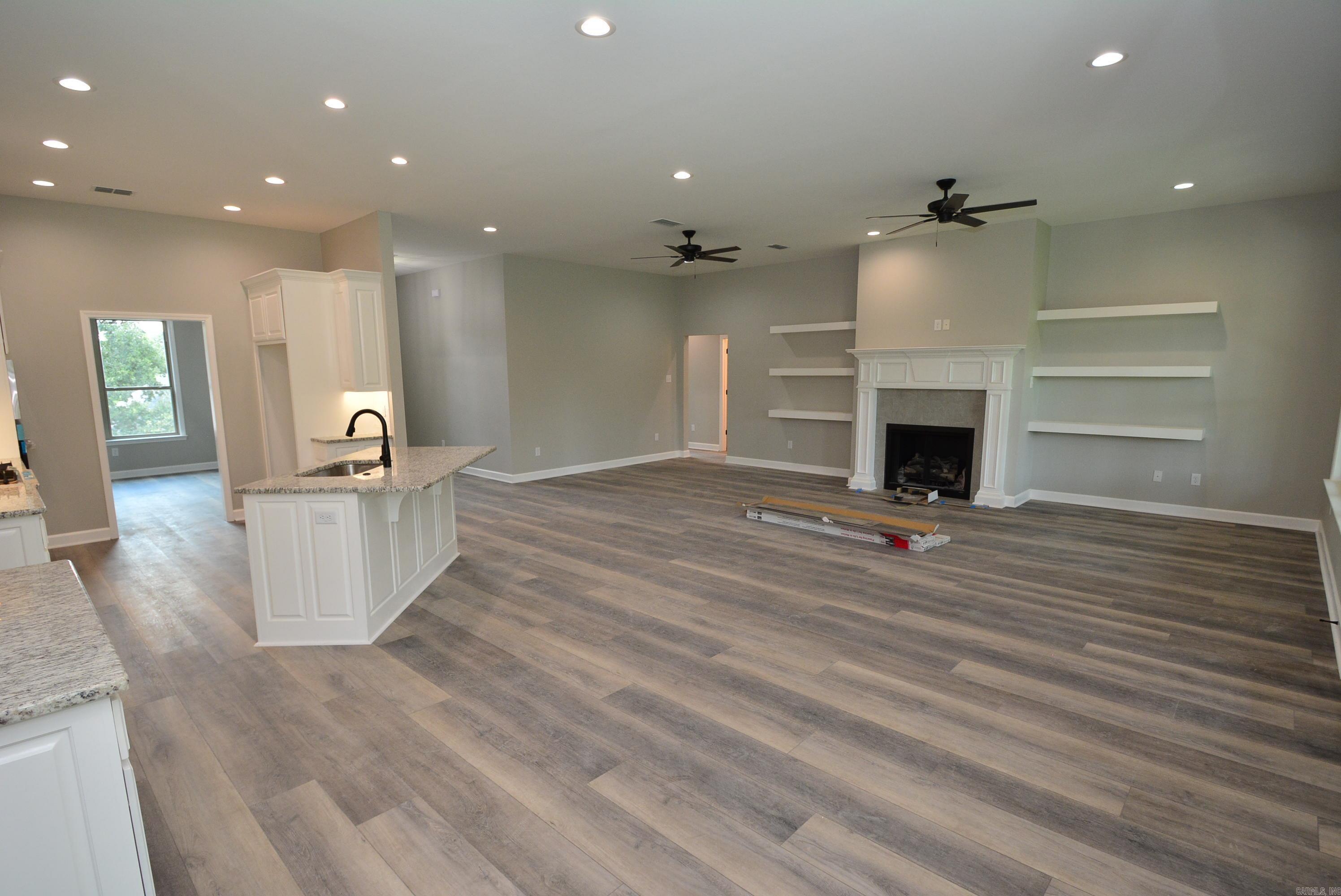 14 Wellington Place Property Photo 8