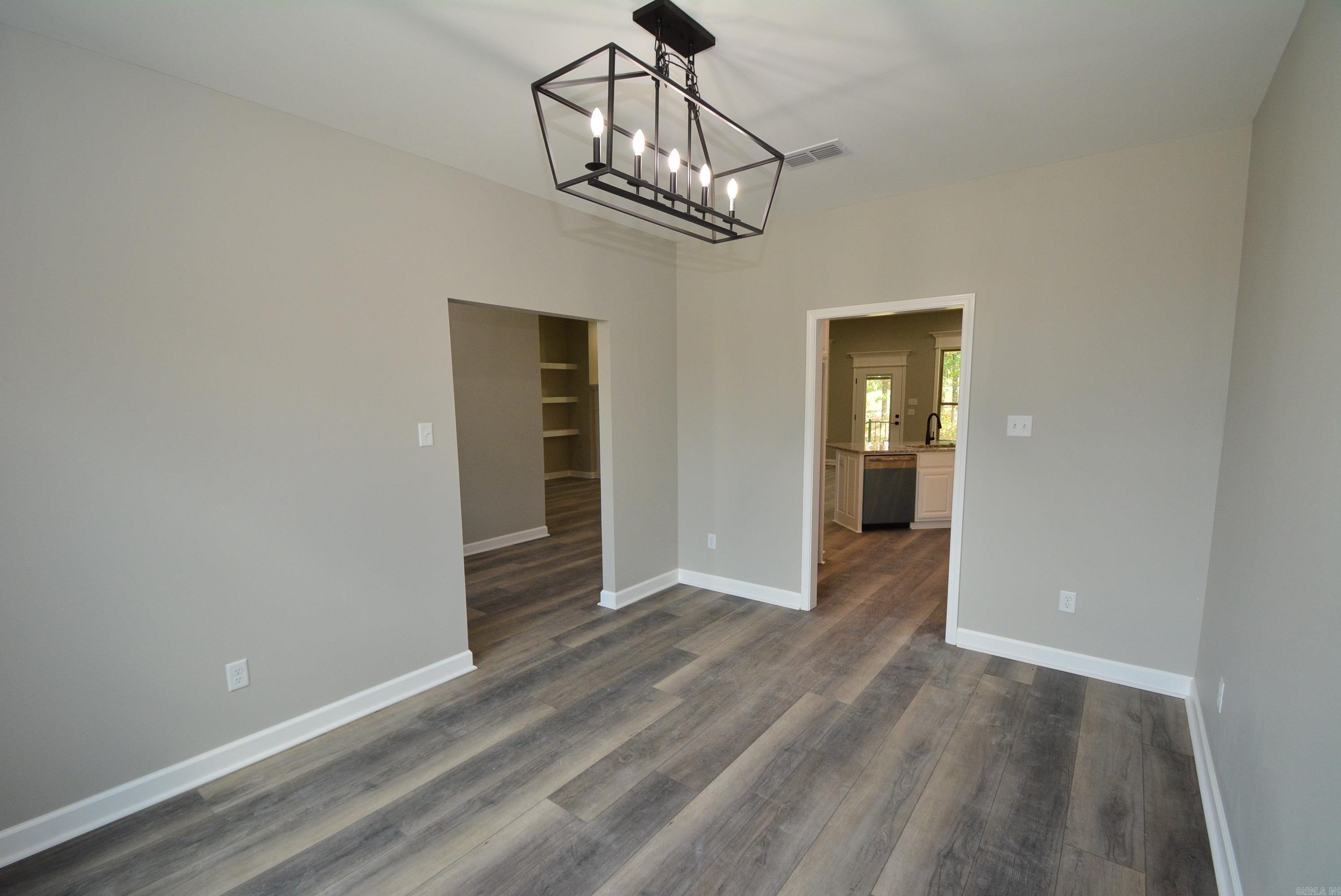 14 Wellington Place Property Photo 15