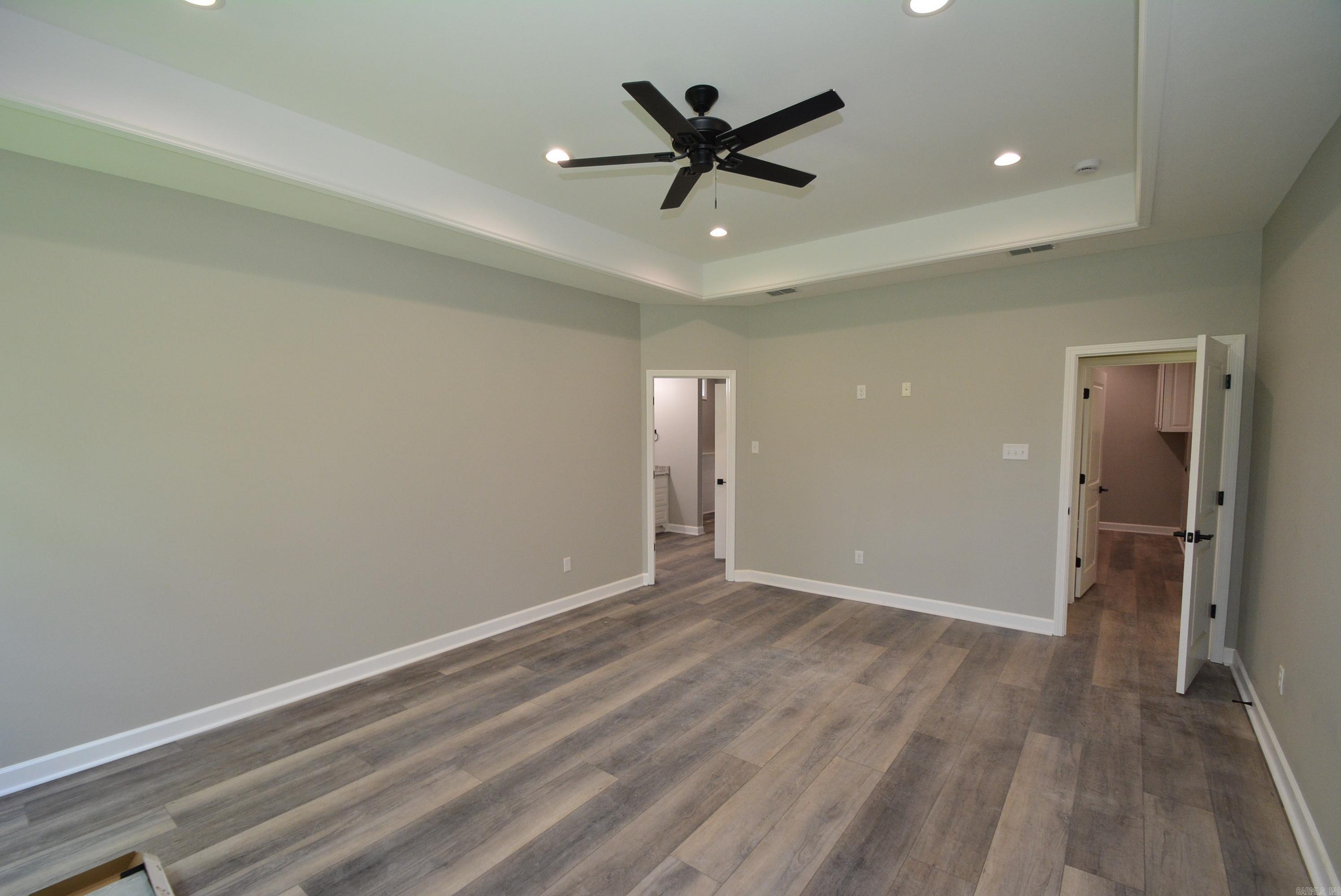 14 Wellington Place Property Photo 19