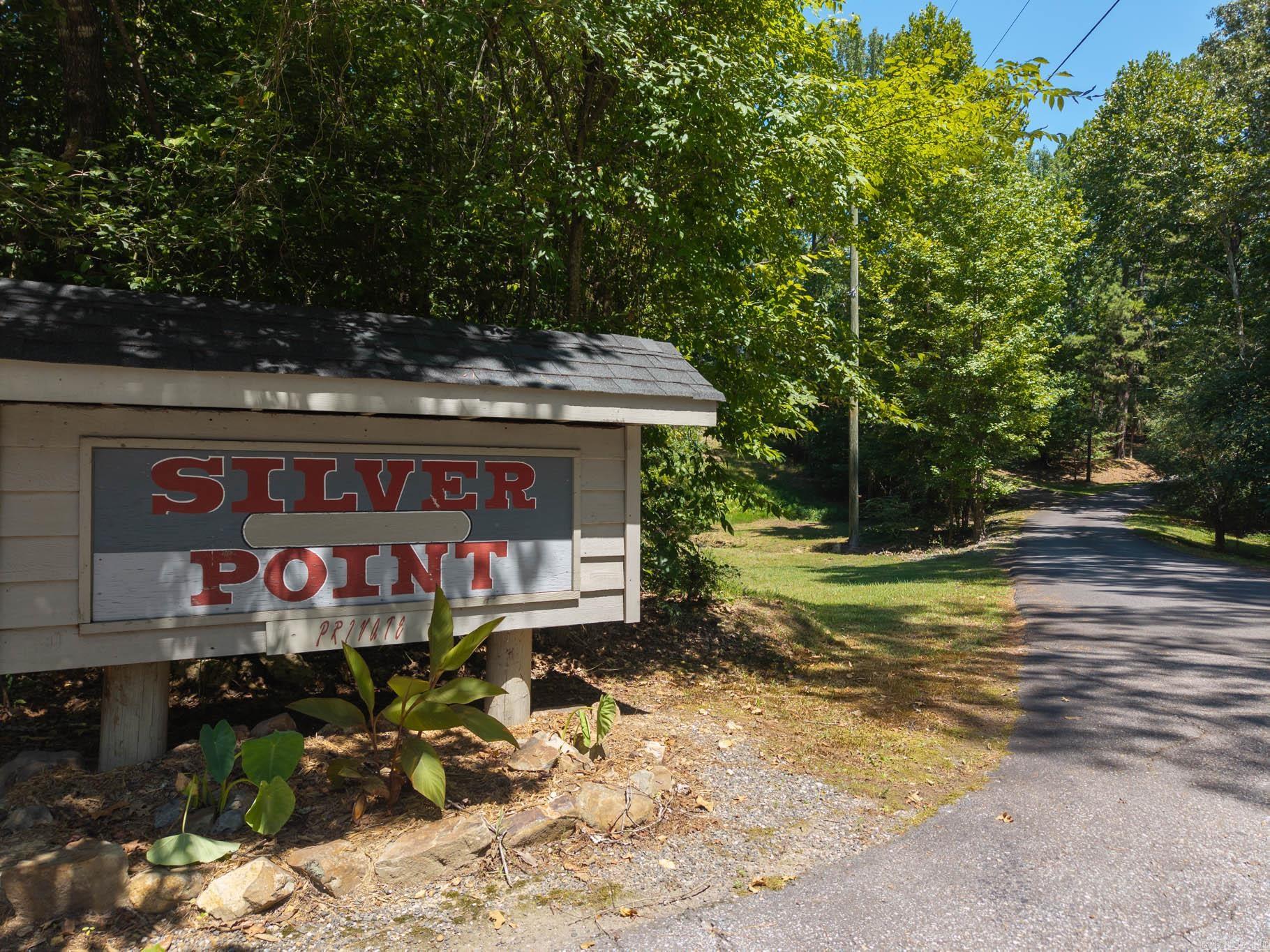 93 Silver Point Drive Property Photo 2