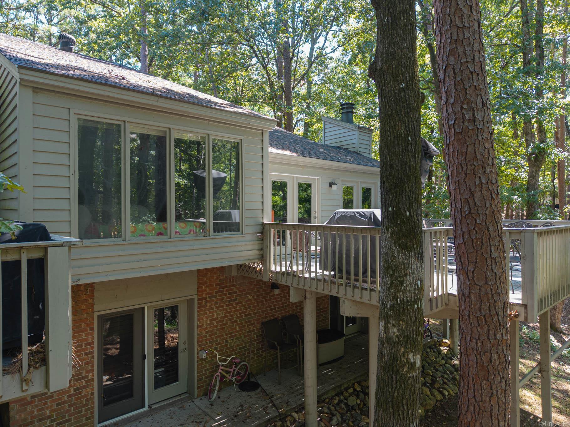 93 Silver Point Drive Property Photo 8