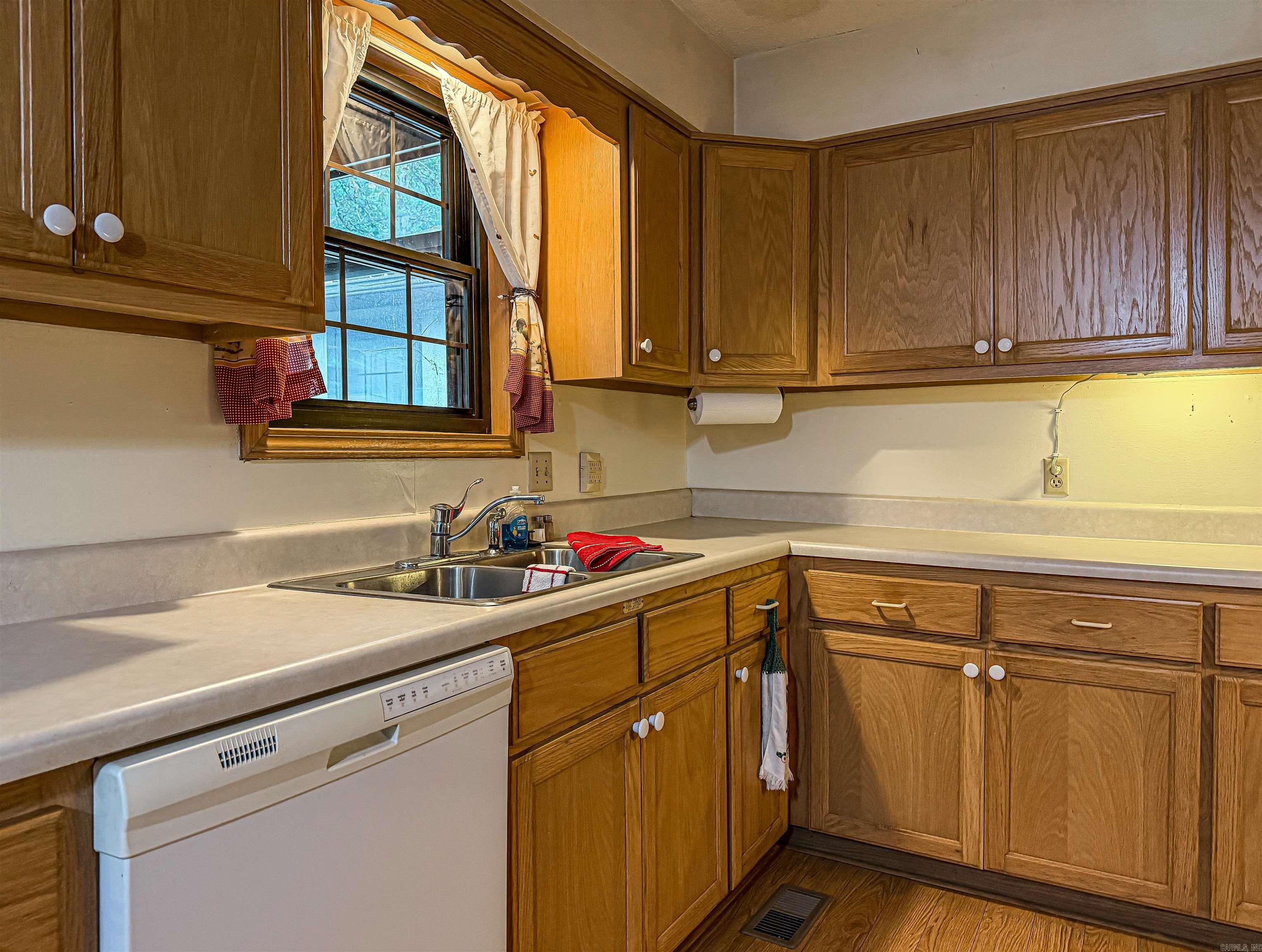 417 Mc 7050 Property Photo 20
