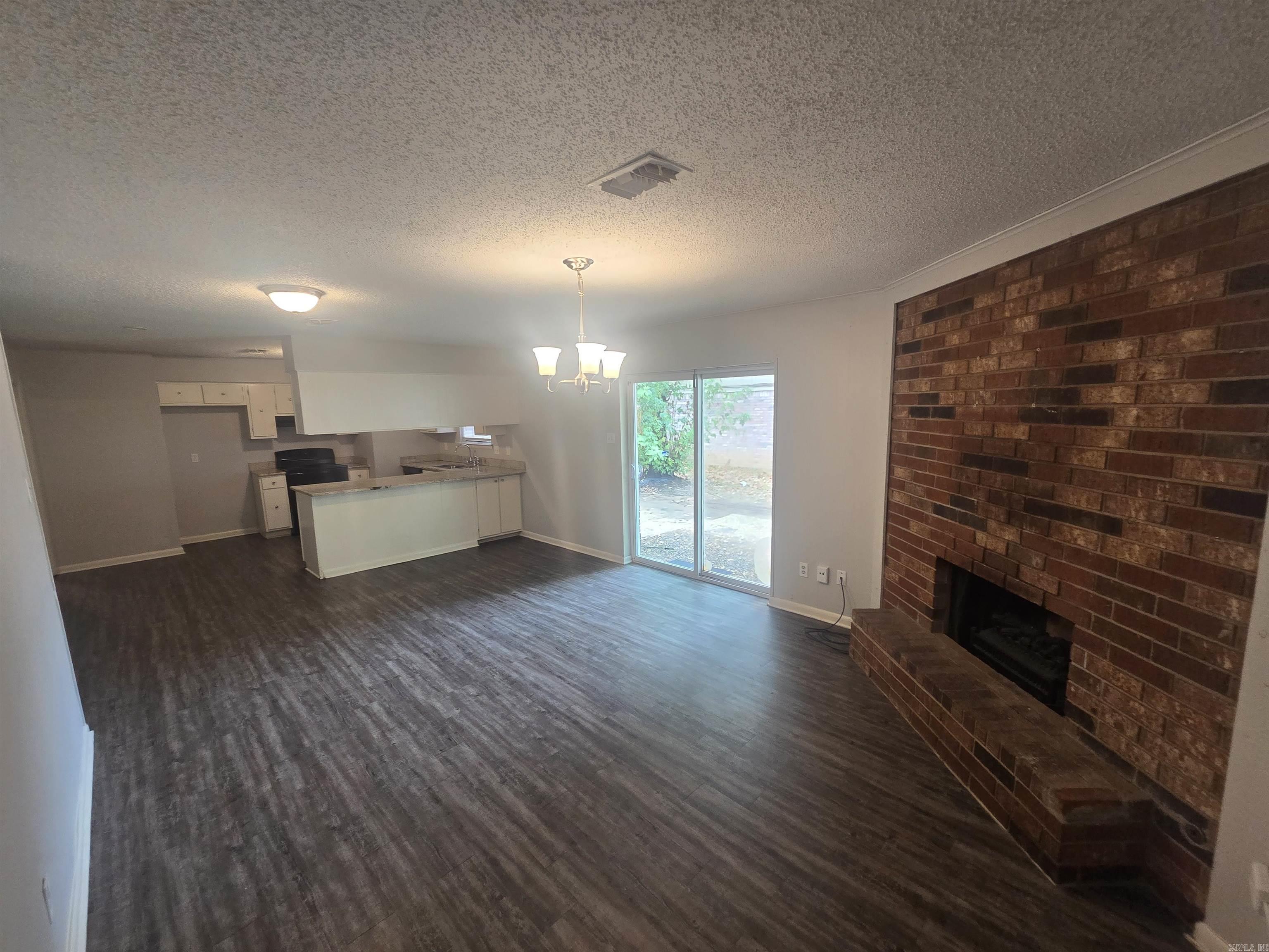 7120 Yorkwood Drive Property Photo 3