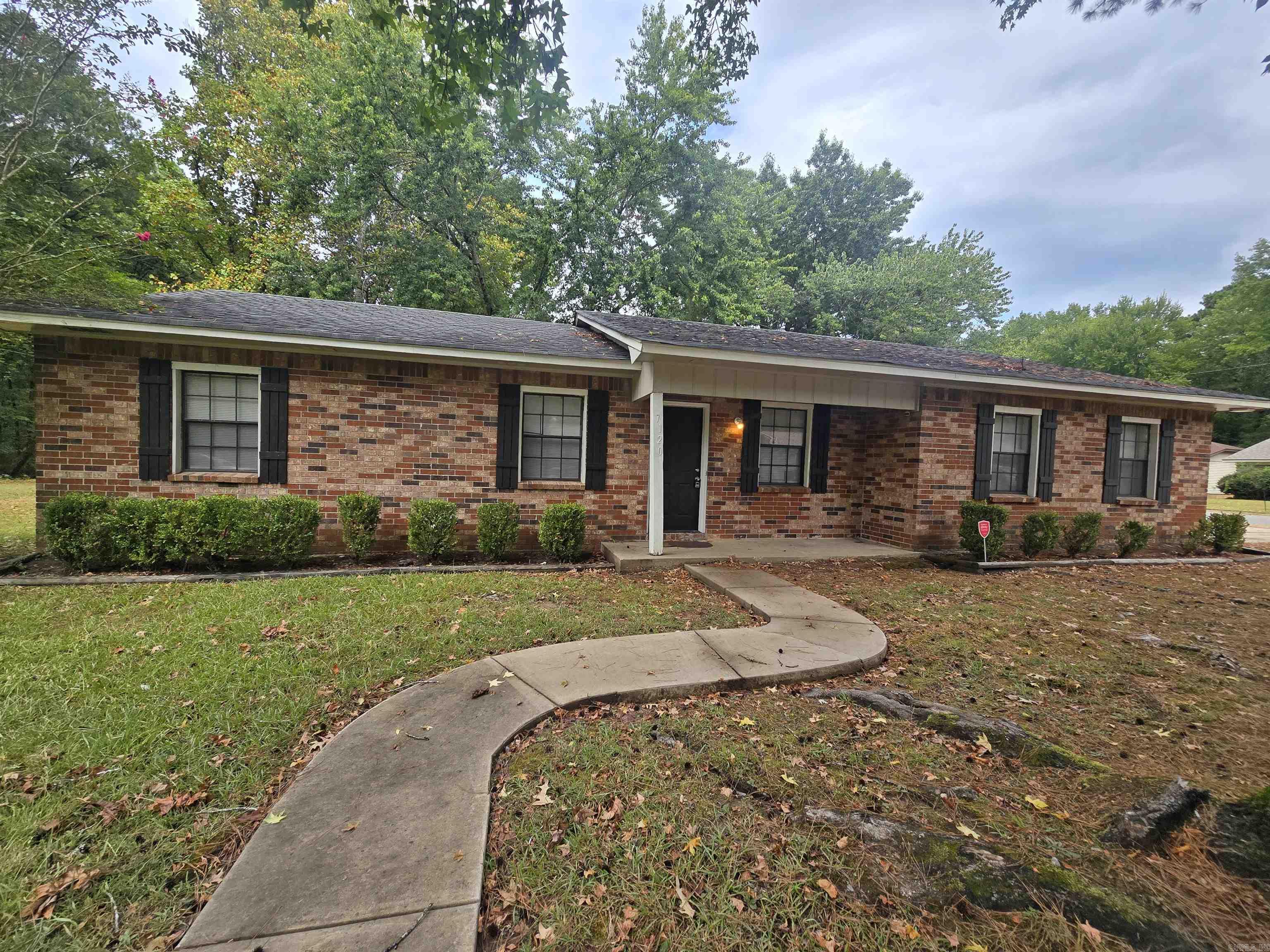 7120 Yorkwood Drive Property Photo 15