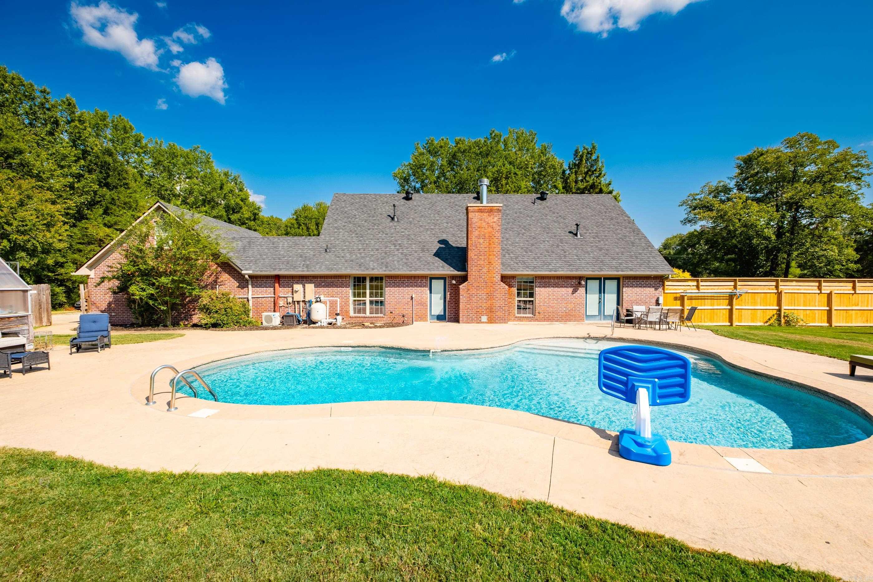 13 Western Hills Circle Property Photo 41