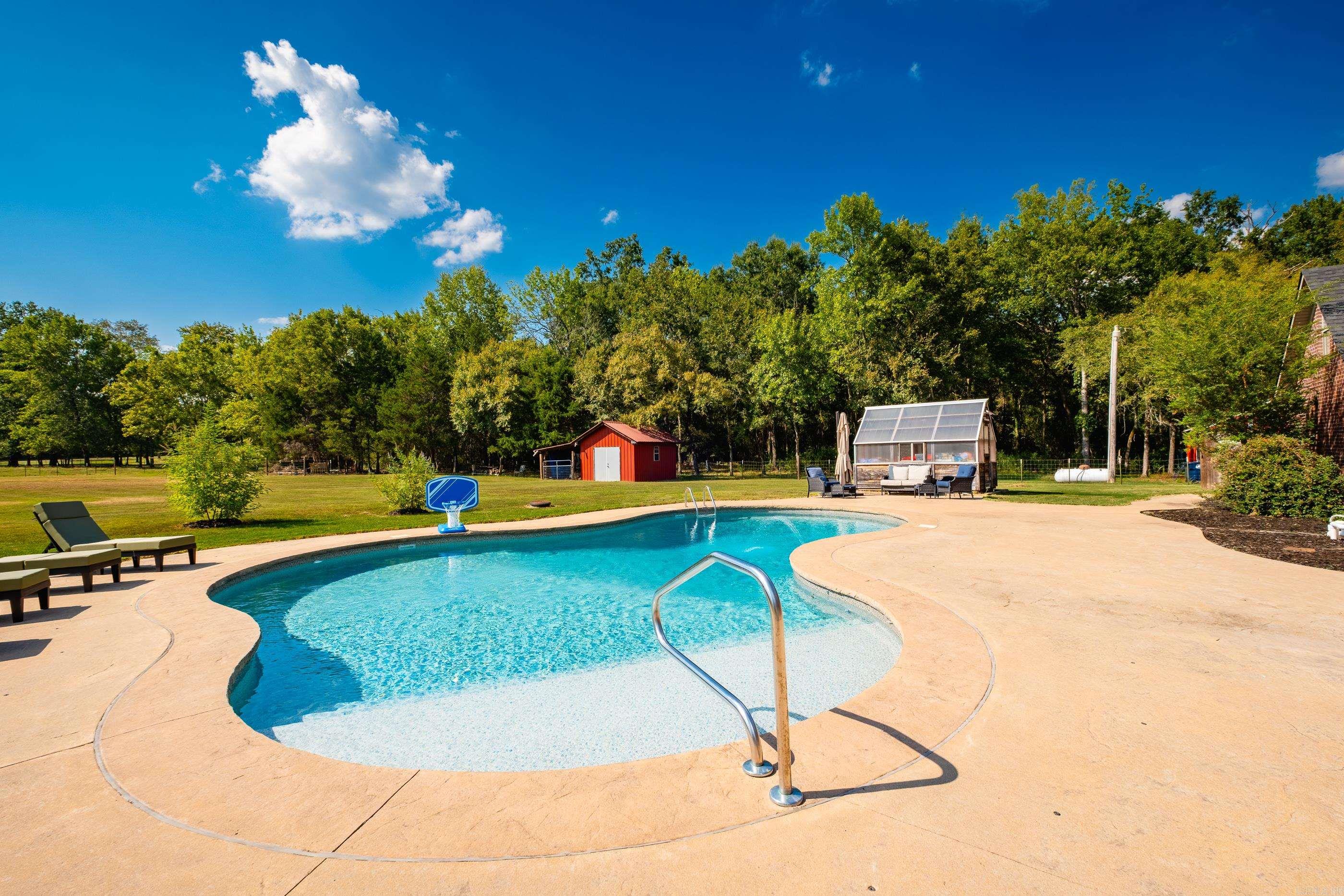 13 Western Hills Circle Property Photo 42