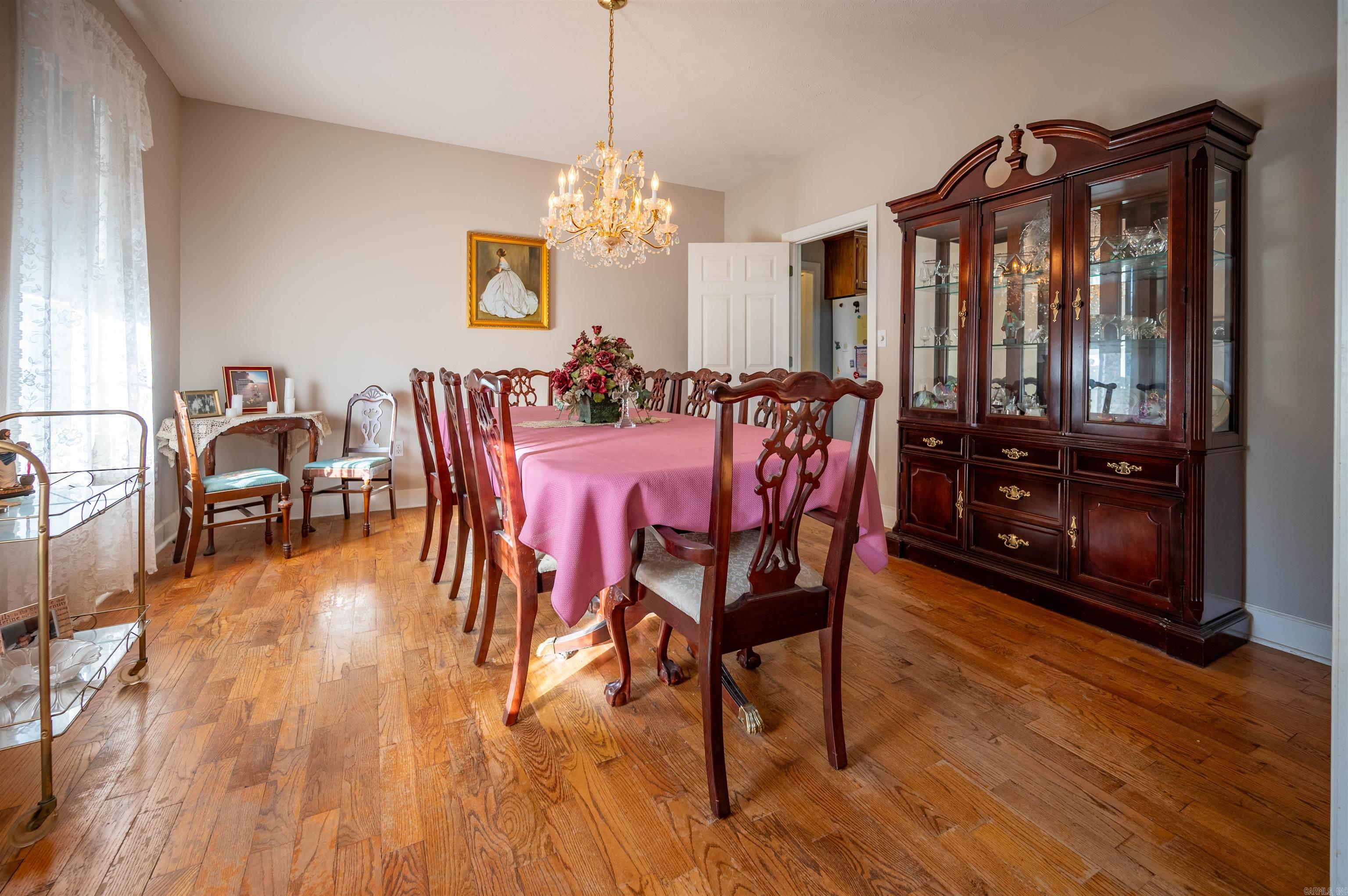 315 Tweedy Property Photo 3