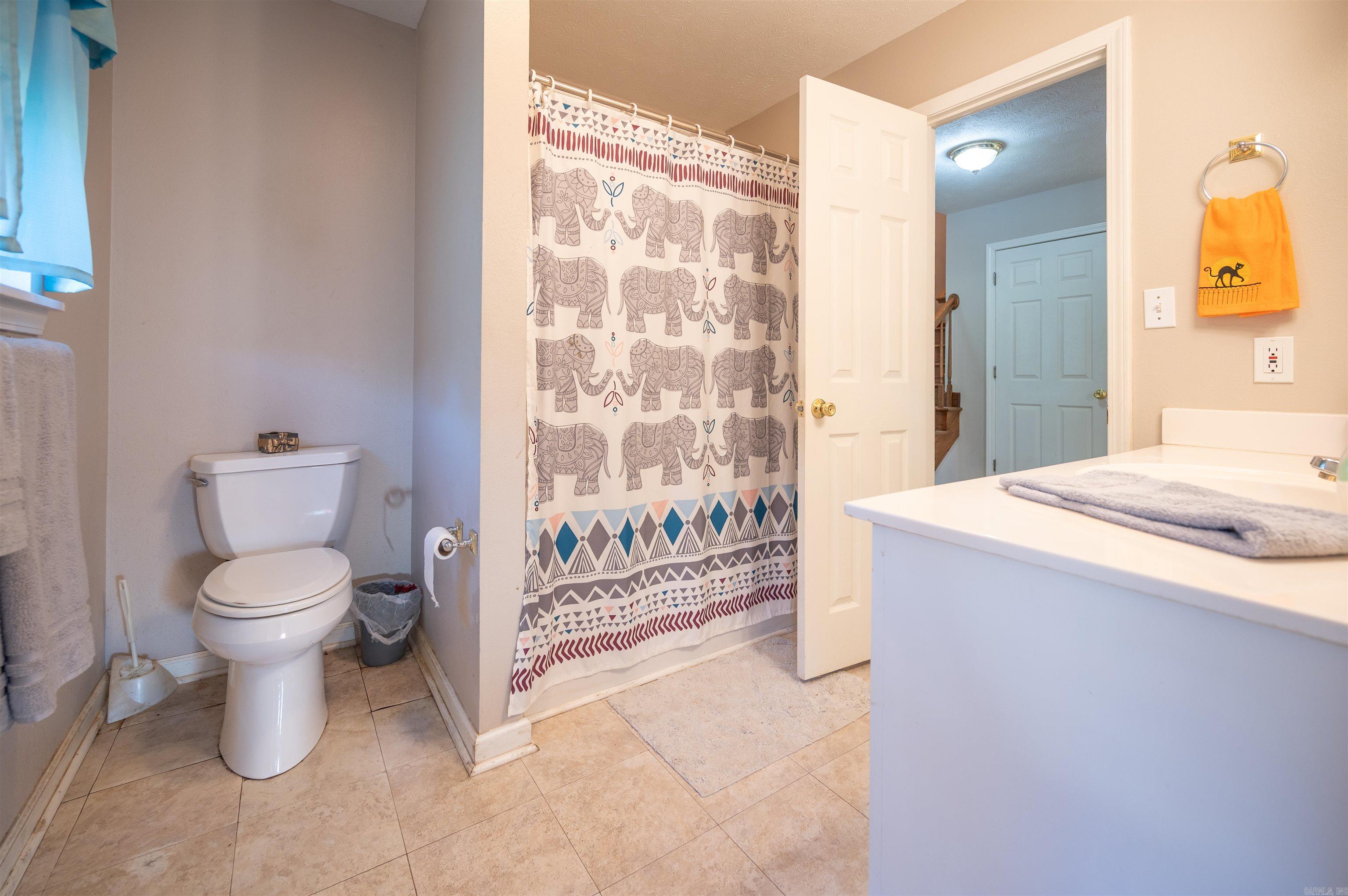315 Tweedy Property Photo 10