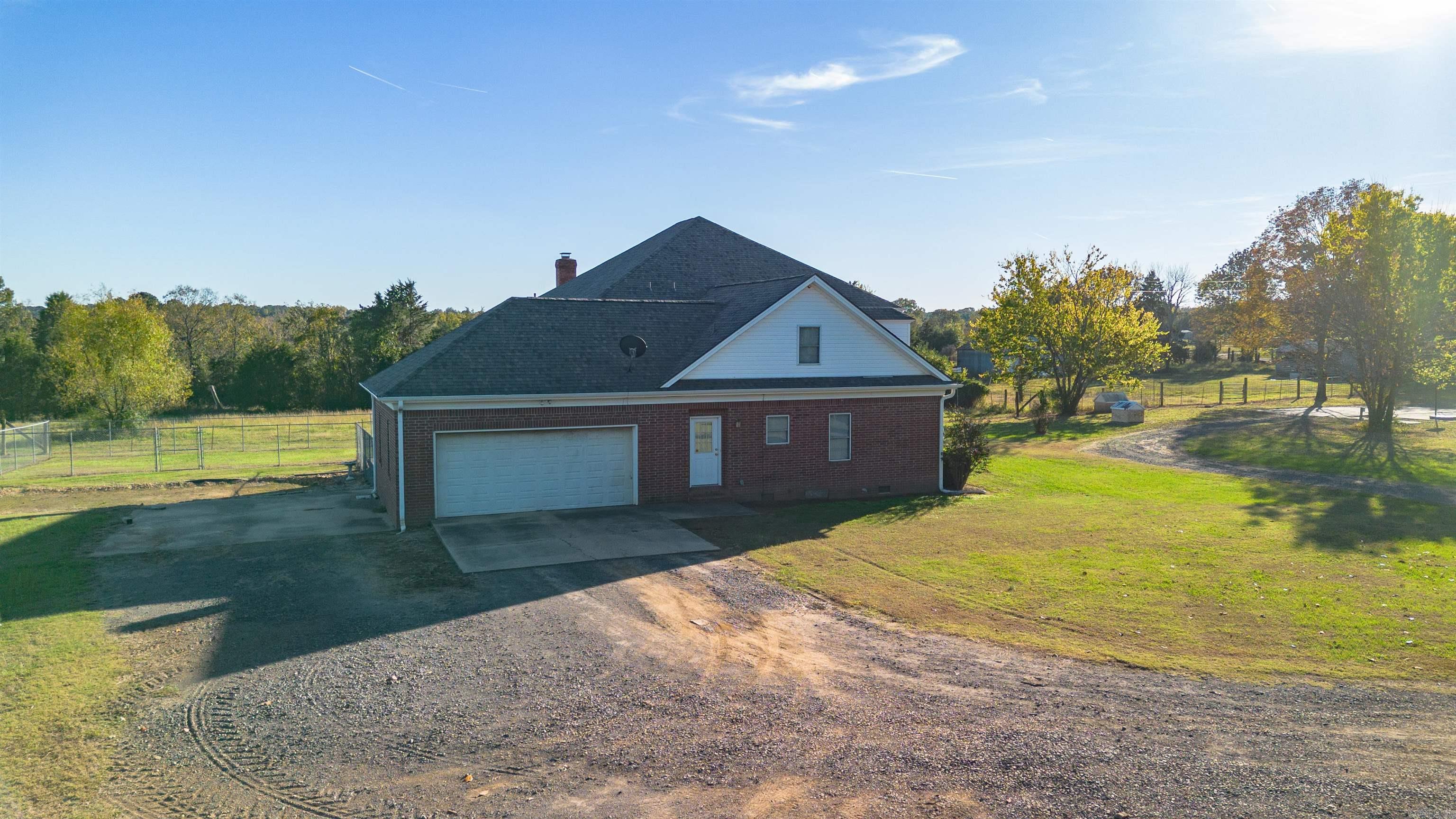 315 Tweedy Property Photo 44